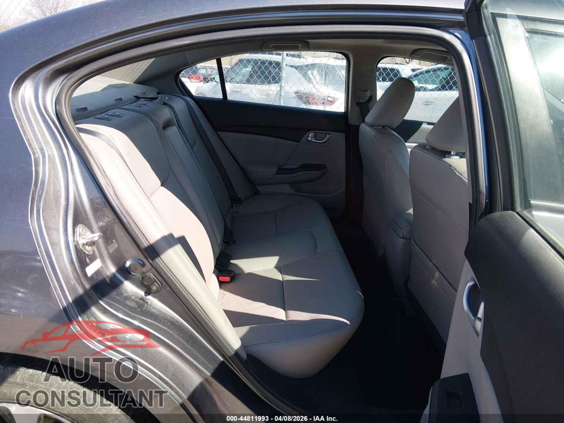 HONDA CIVIC 2013 - 19XFB2F97DE072509