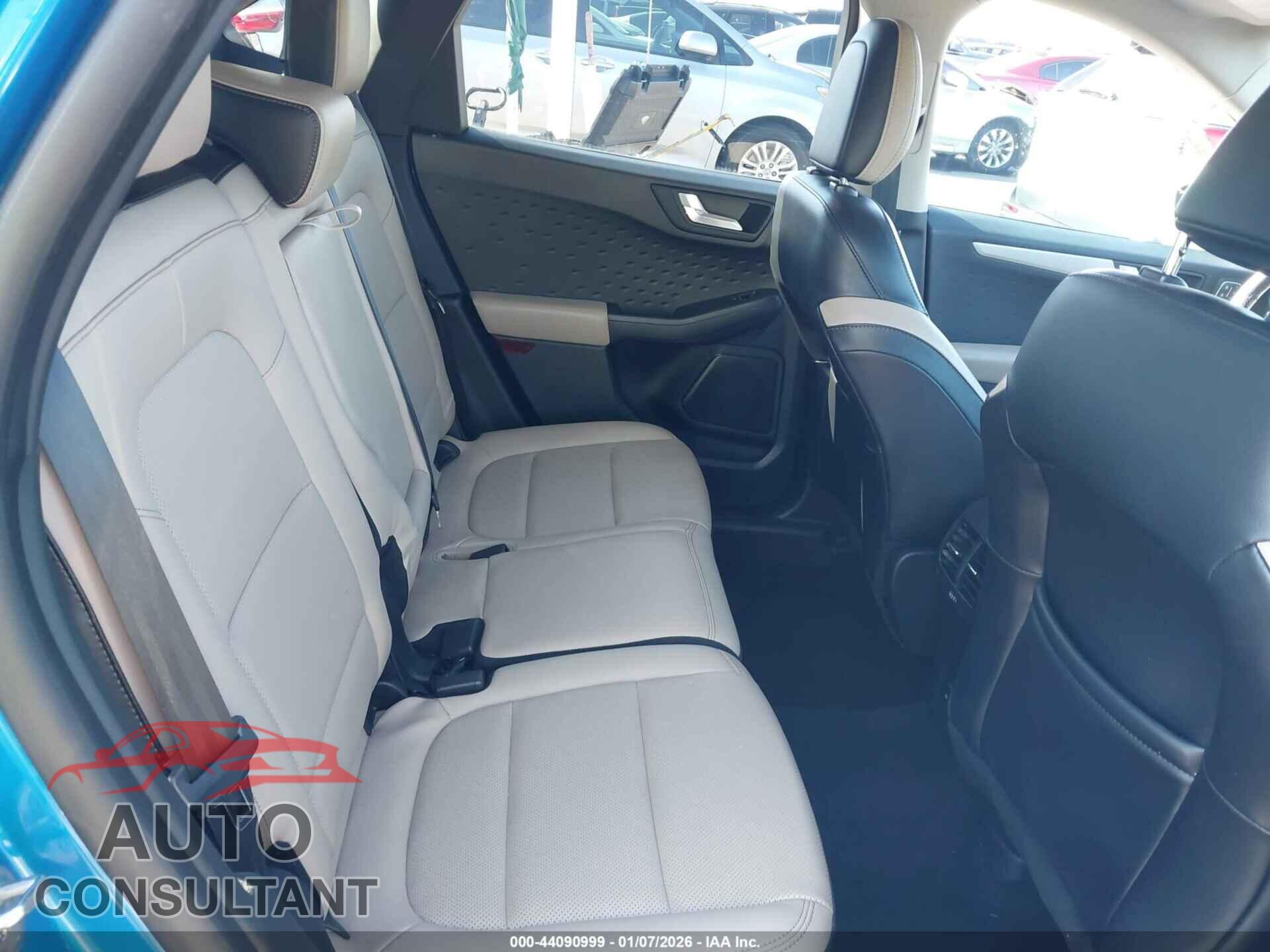 FORD ESCAPE 2020 - 1FMCU0H65LUA69110