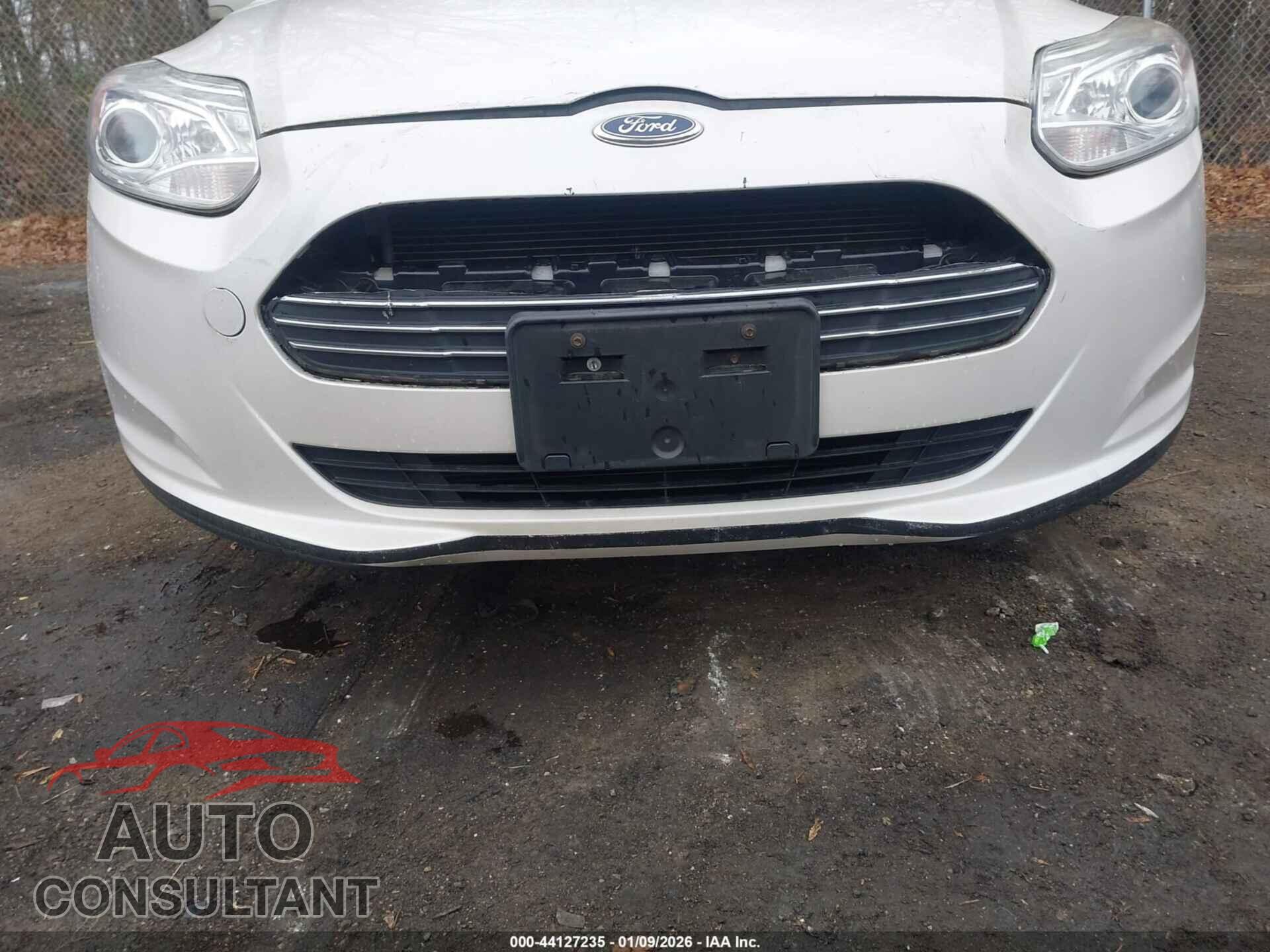 FORD FOCUS 2017 - 1FADP3R42HL258170