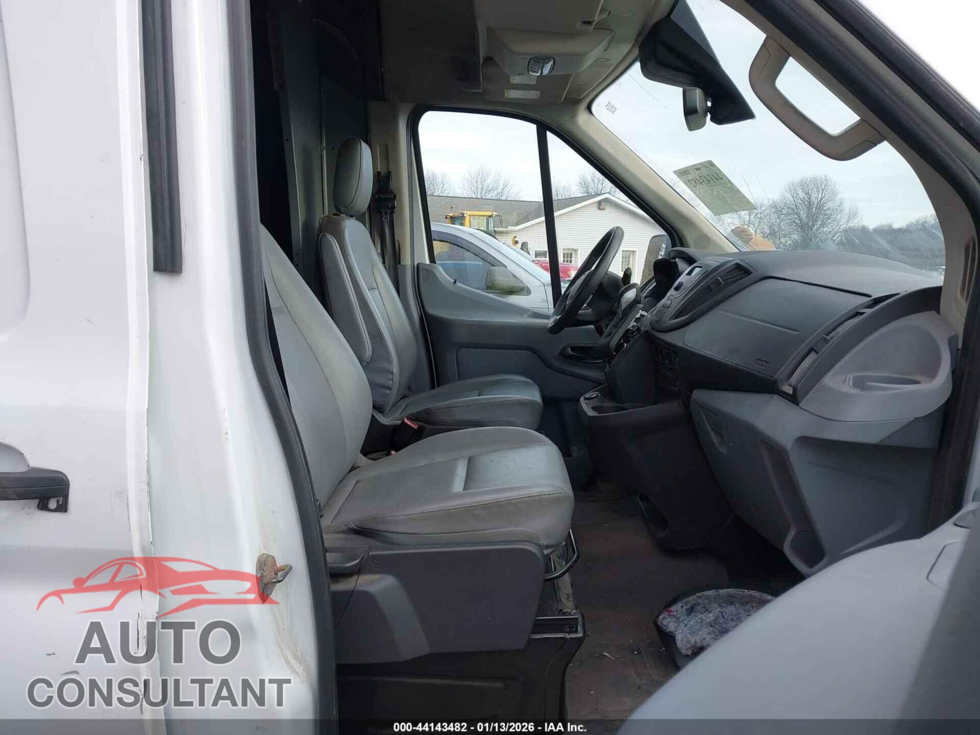 FORD TRANSIT-250 2017 - 1FTYR2CM7HKA70713