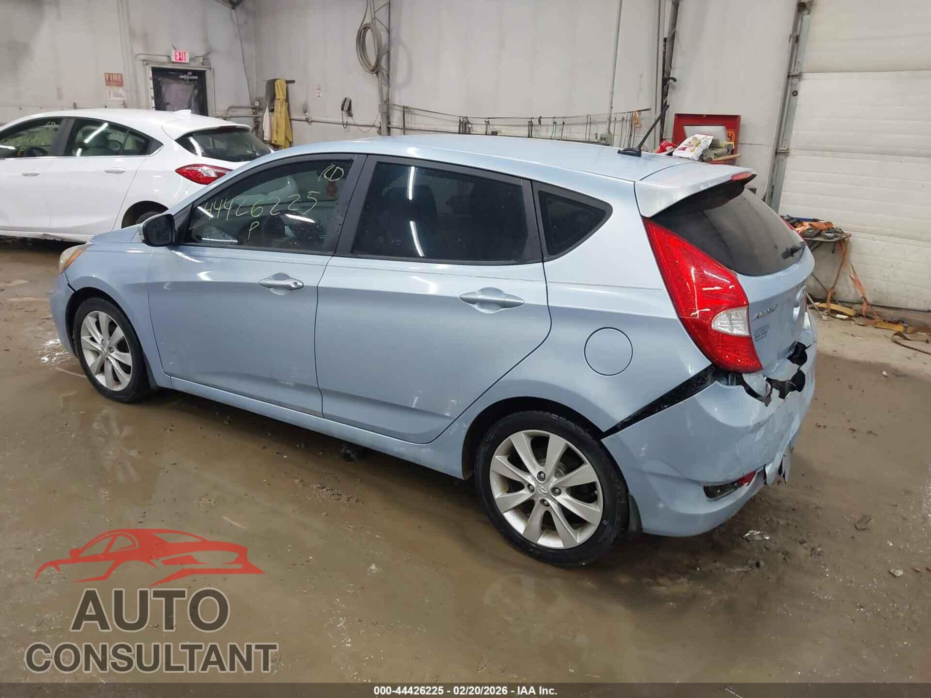 HYUNDAI ACCENT 2013 - KMHCU5AE2DU064303