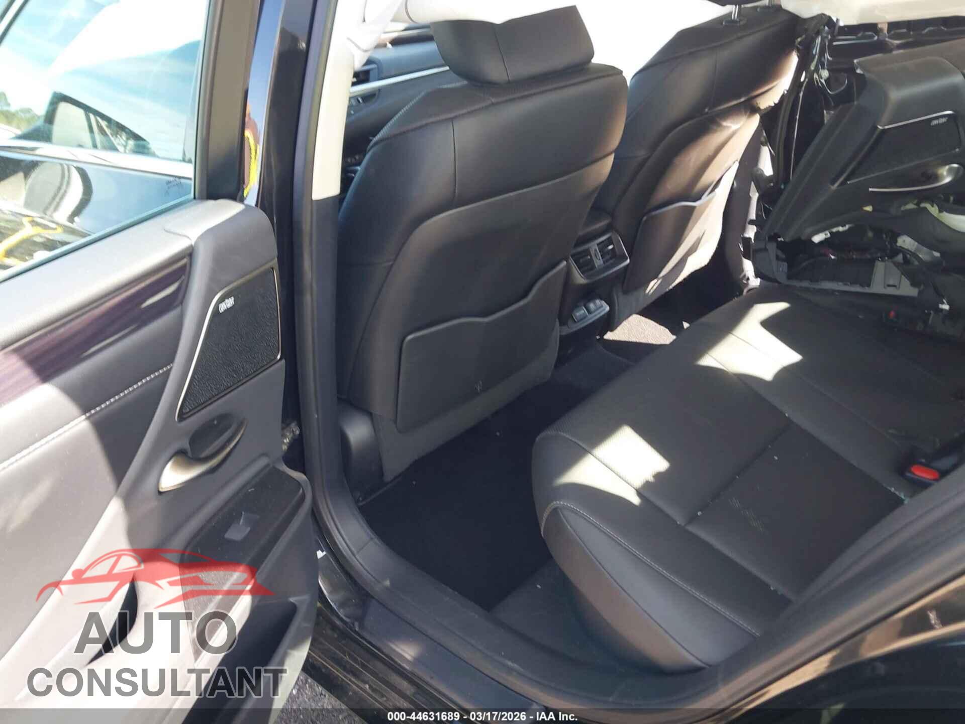 LEXUS ES 300H 2020 - 58AD21B10LU010195