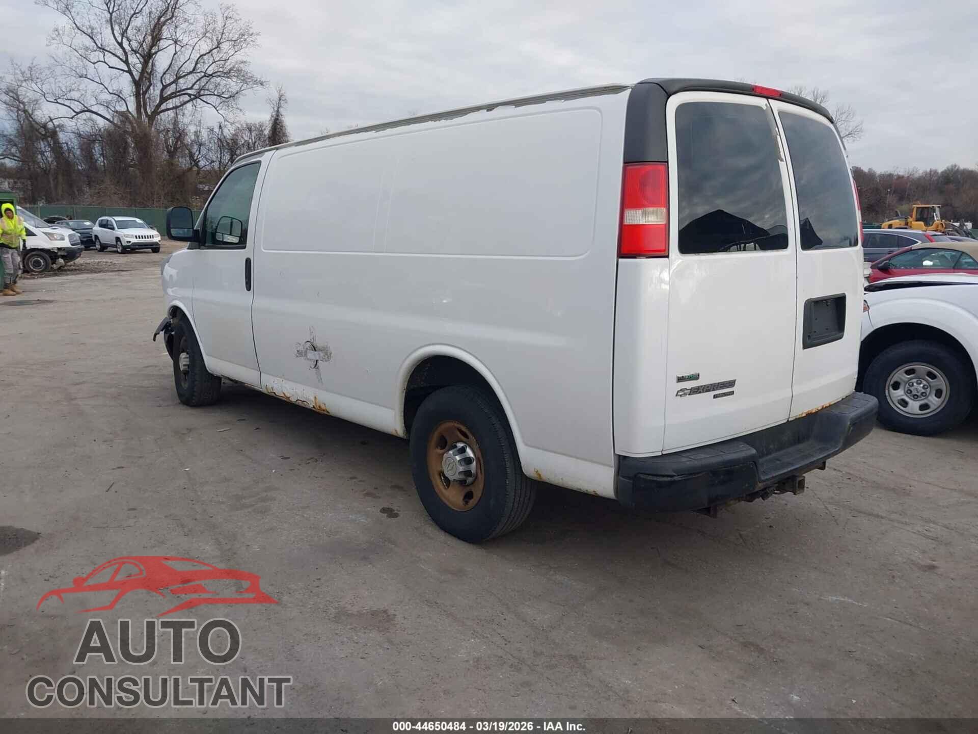 CHEVROLET EXPRESS 2500 2012 - 1GCWGFCA1C1115301