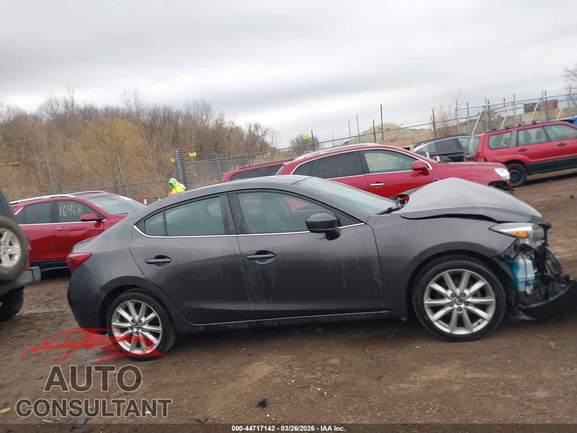 MAZDA MAZDA3 2017 - 3MZBN1W36HM128671
