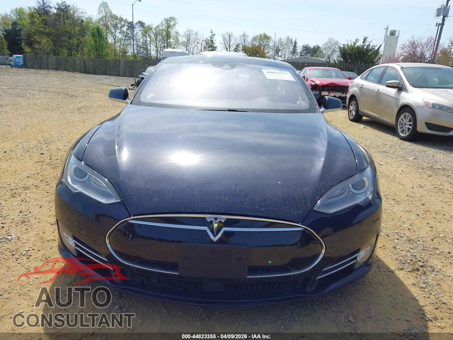 TESLA MODEL S 2014 - 5YJSA1H21EFP65048