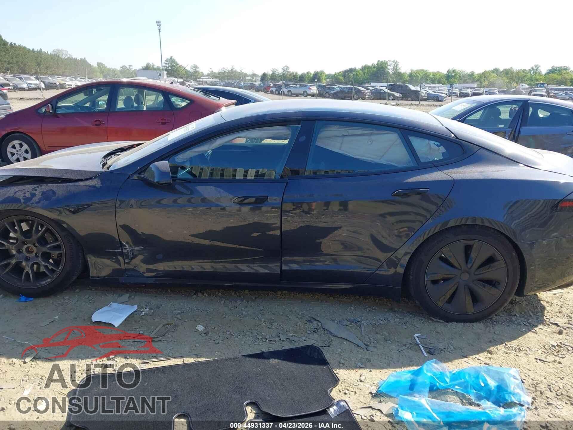 TESLA MODEL S 2024 - 5YJSA1E50RF534808