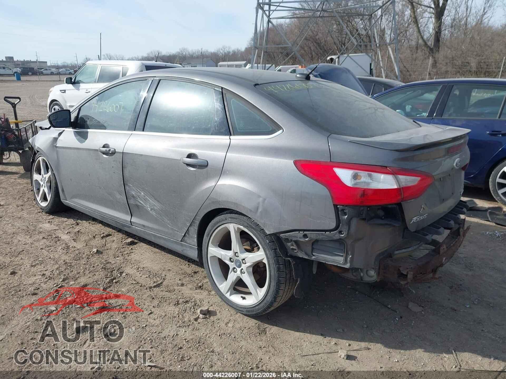 FORD FOCUS 2014 - 1FADP3J25EL142483