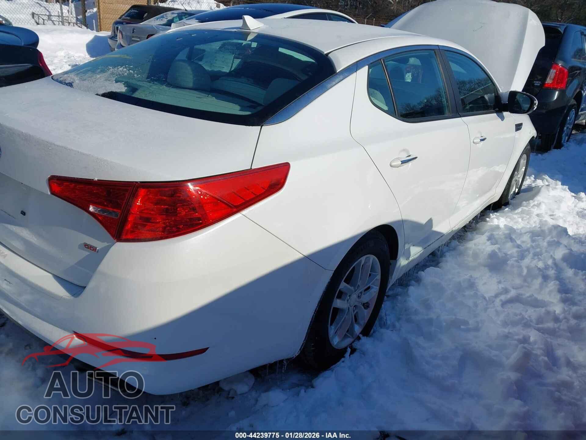 KIA OPTIMA 2012 - KNAGM4A74C5284131