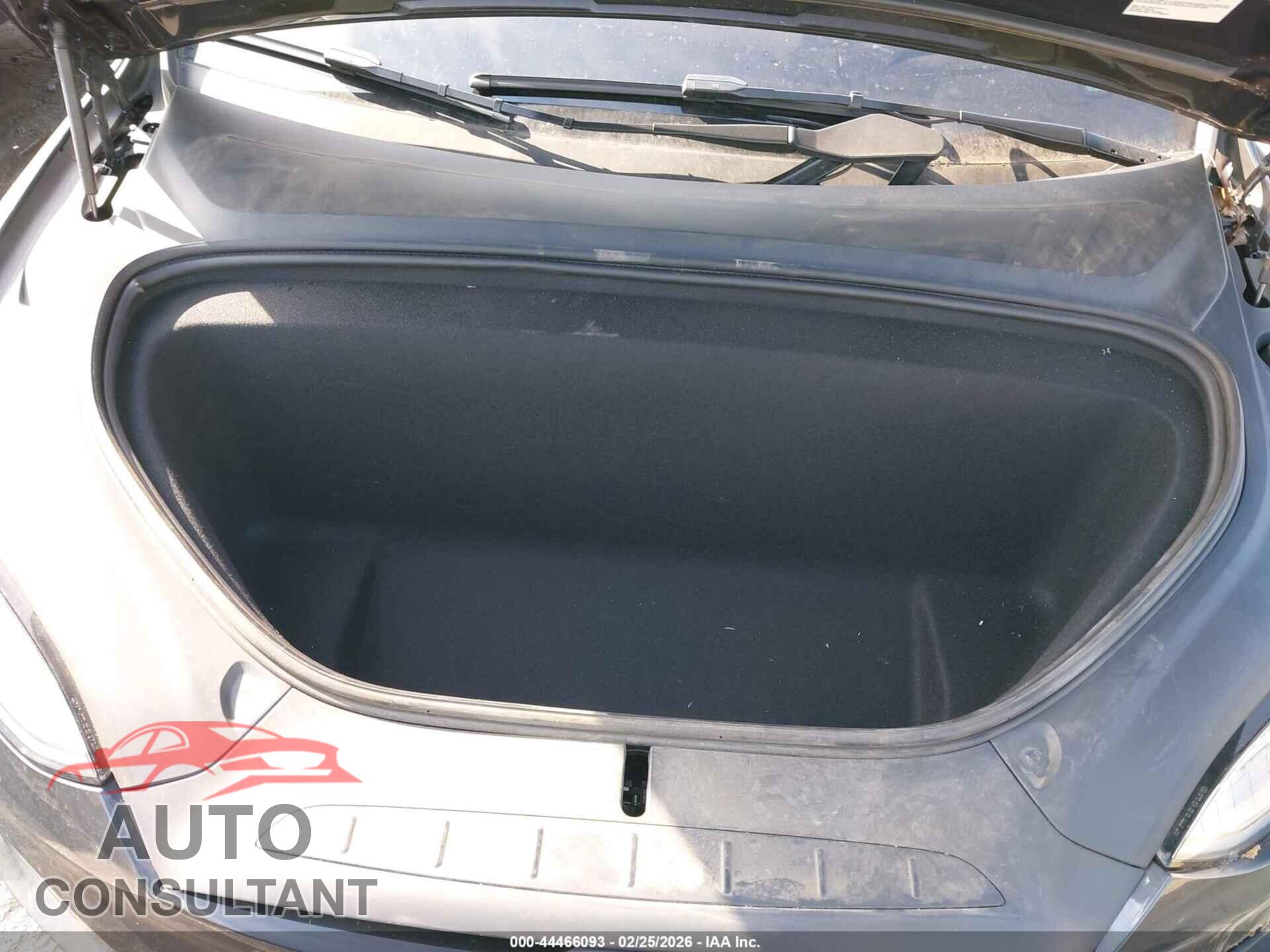 TESLA MODEL X 2024 - 7SAXCDE57RF458752