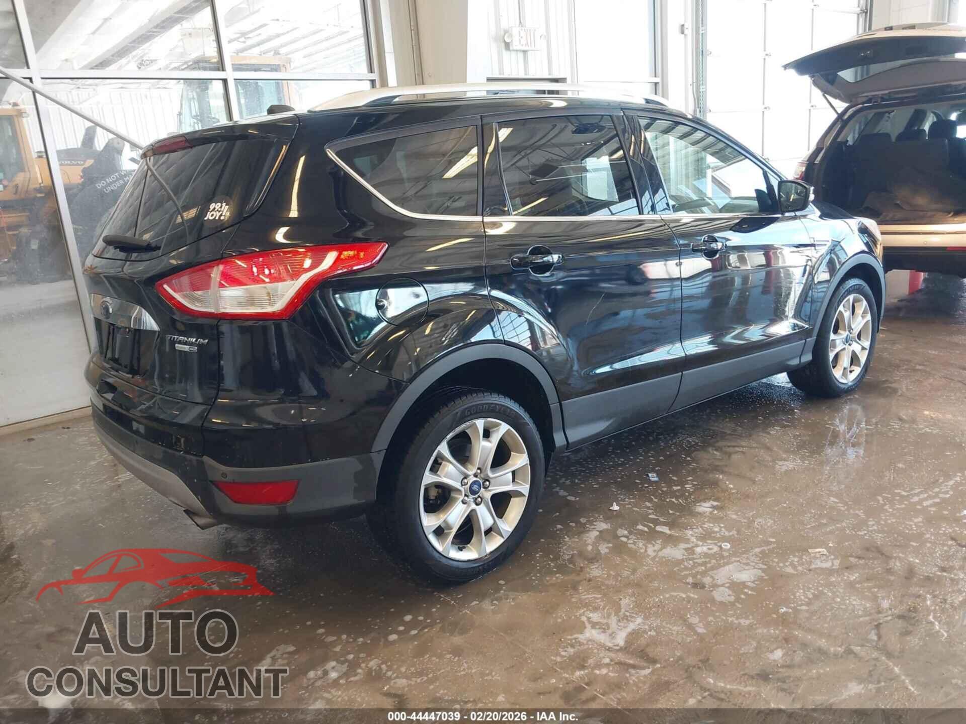 FORD ESCAPE 2016 - 1FMCU9J99GUC42206