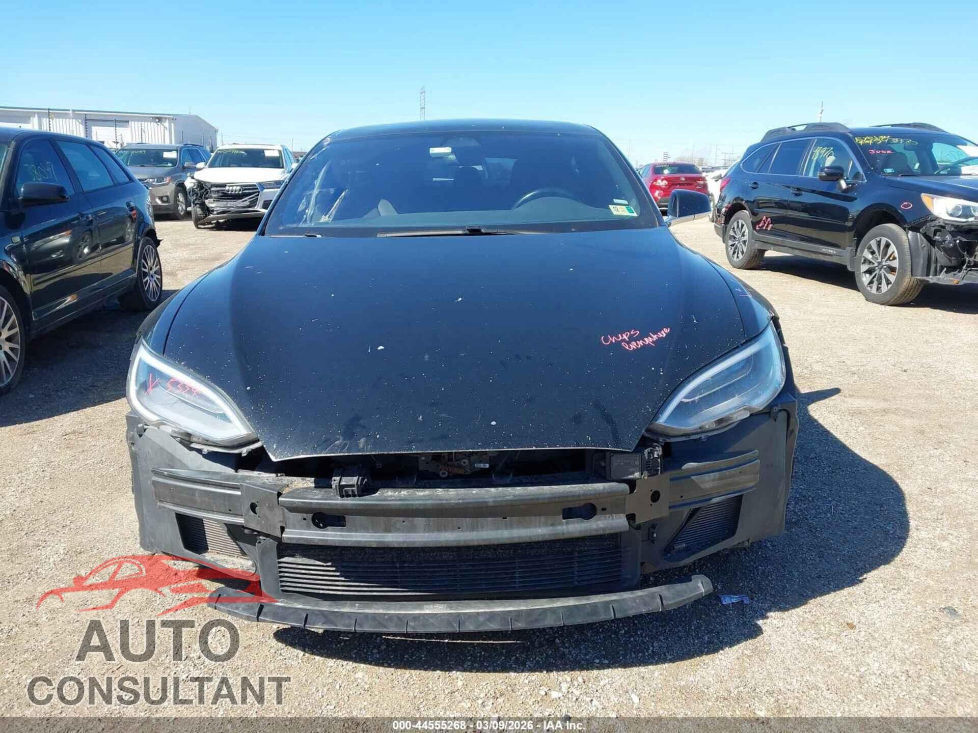 TESLA MODEL S 2018 - 5YJSA1E20JF297599