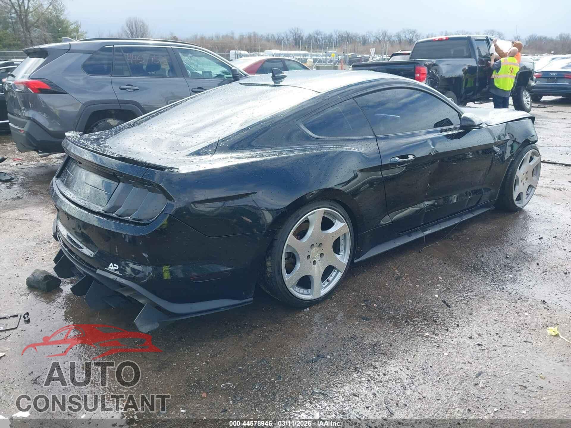 FORD MUSTANG 2021 - 1FA6P8CF6M5151945