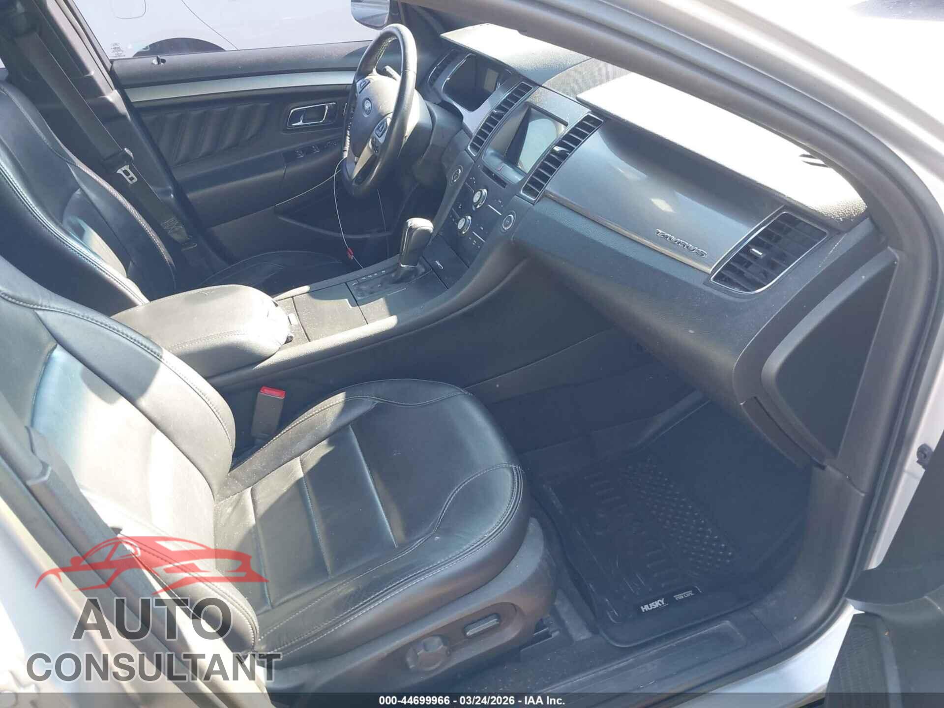 FORD TAURUS 2016 - 1FAHP2H82GG122130