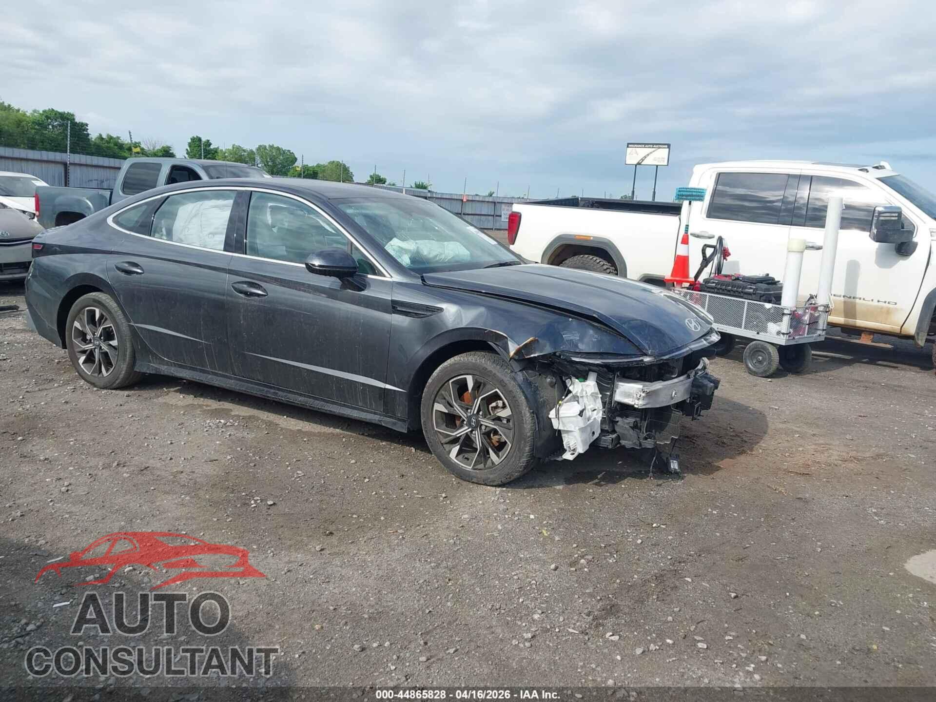 HYUNDAI SONATA 2024 - KMHL64JA4RA424679
