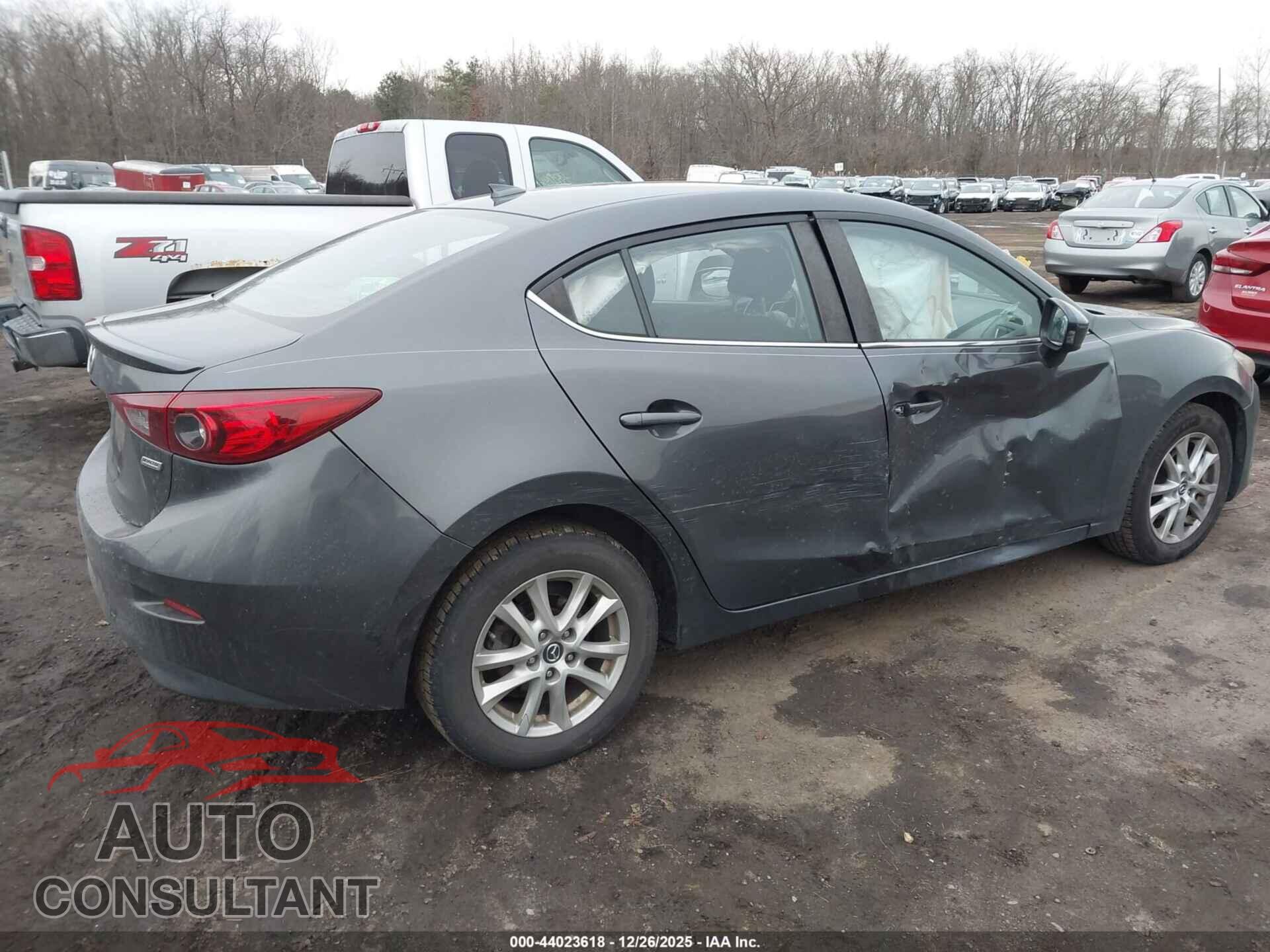 MAZDA MAZDA3 2014 - JM1BM1V75E1138014