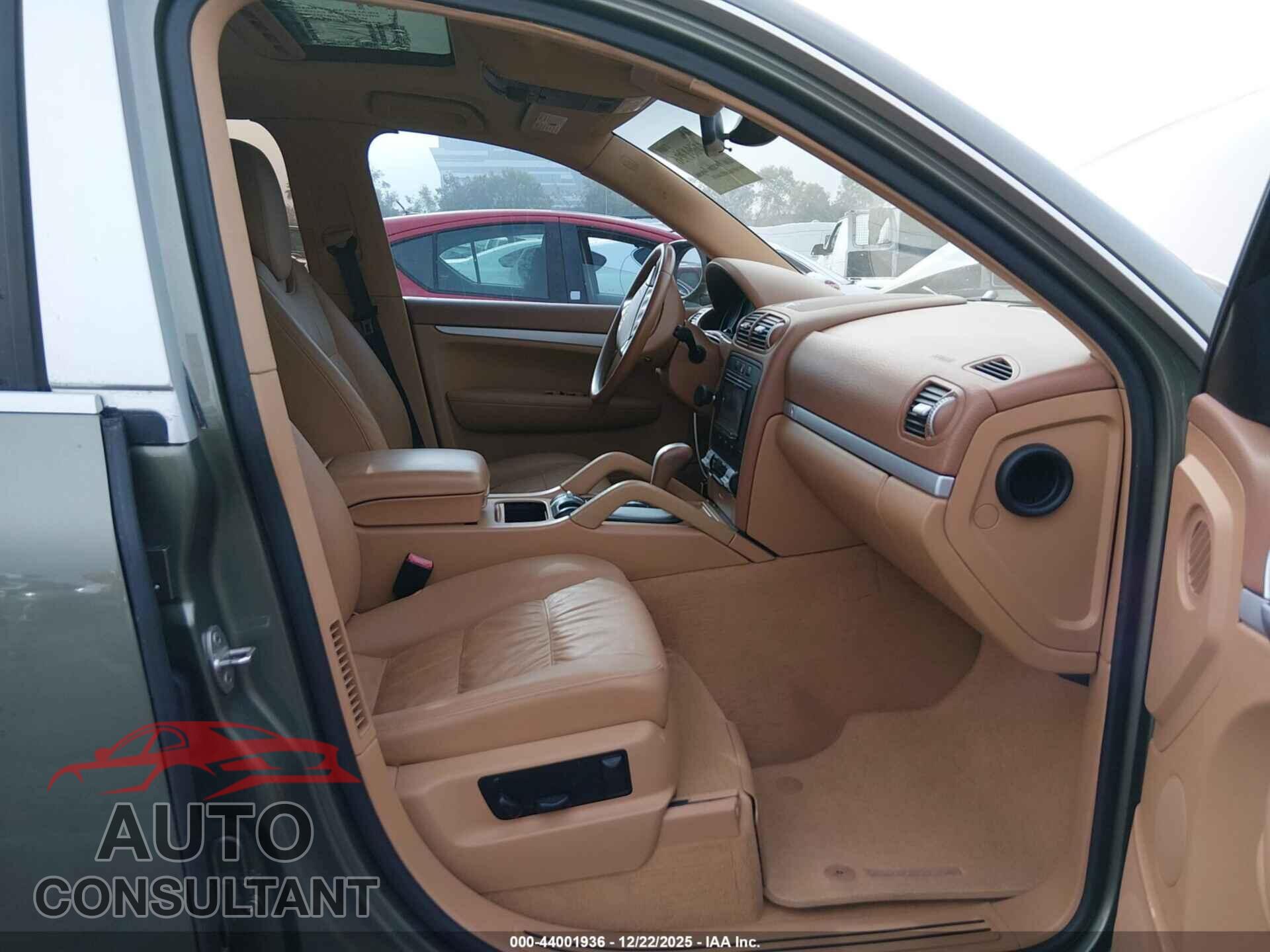 PORSCHE CAYENNE 2010 - WP1AA2APXALA06511