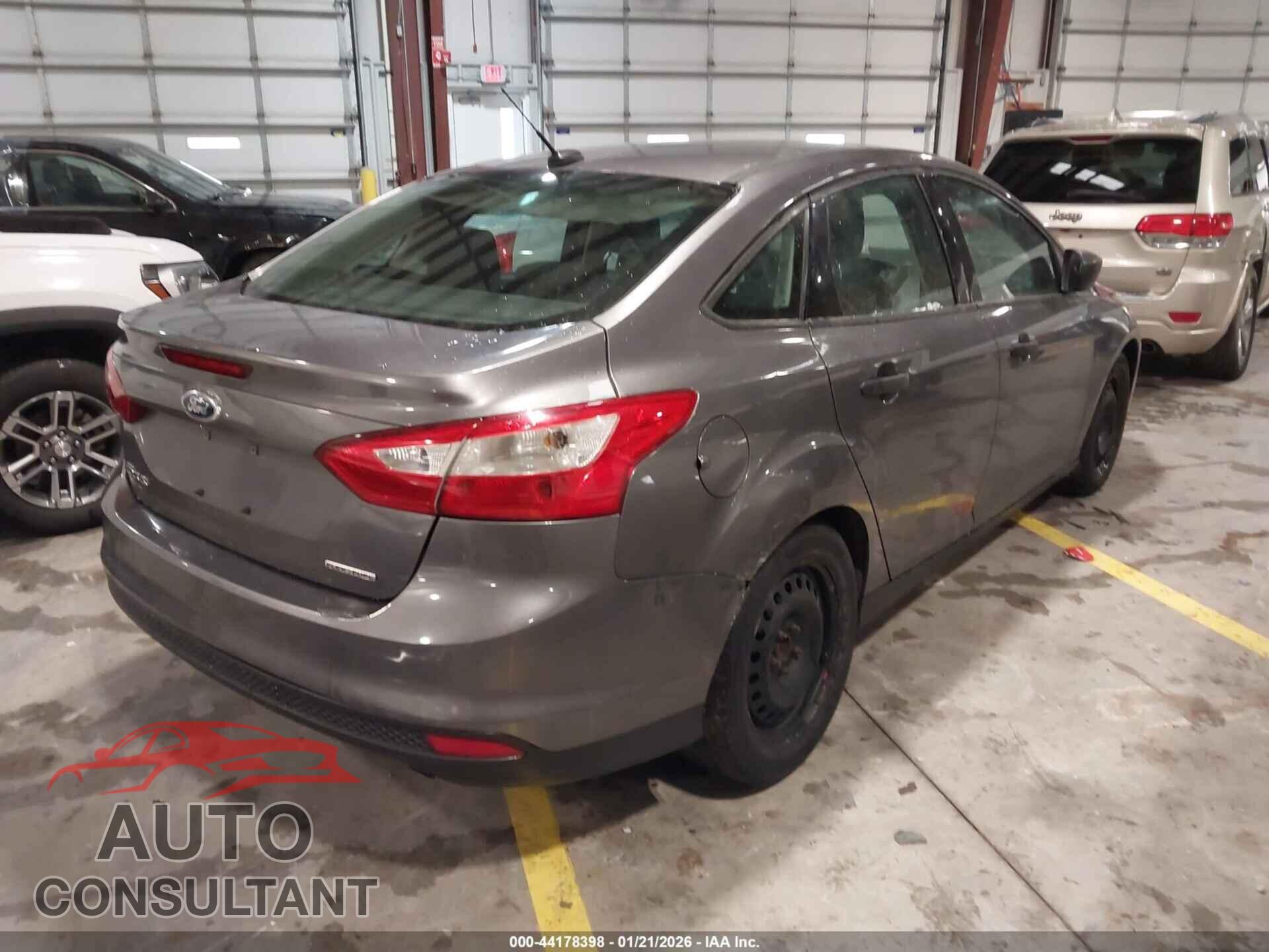 FORD FOCUS 2013 - 1FADP3E21DL361191
