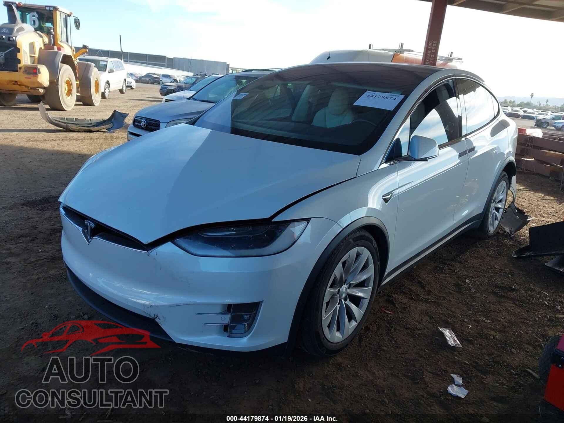 TESLA MODEL X 2018 - 5YJXCBE29JF104291