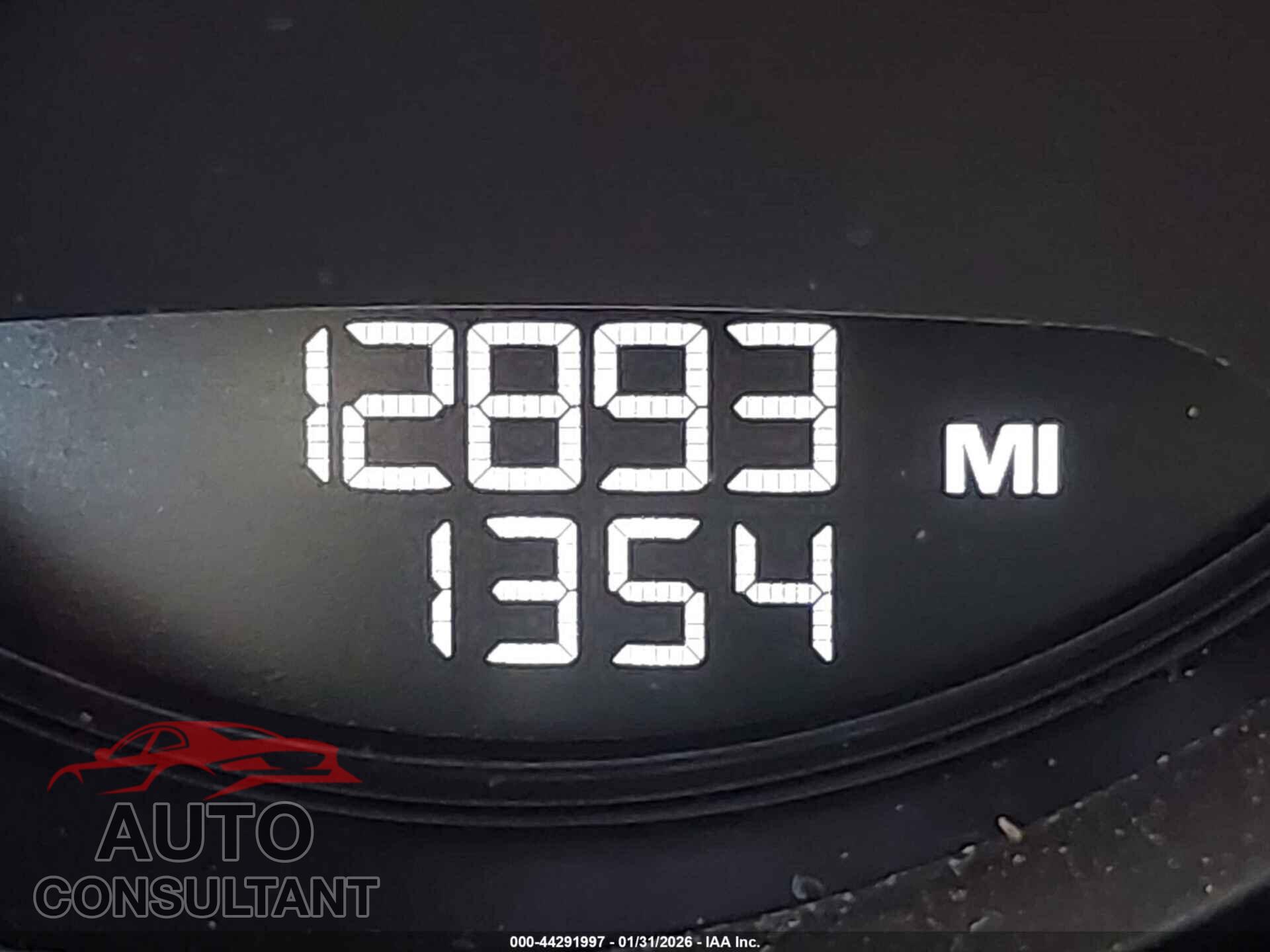 PORSCHE MACAN 2024 - WP1AA2A5XRLB13150