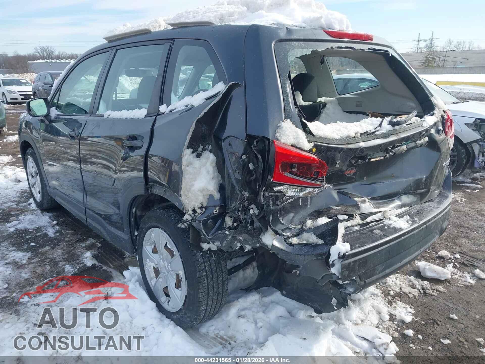 SUBARU FORESTER 2019 - JF2SKAAC2KH492148