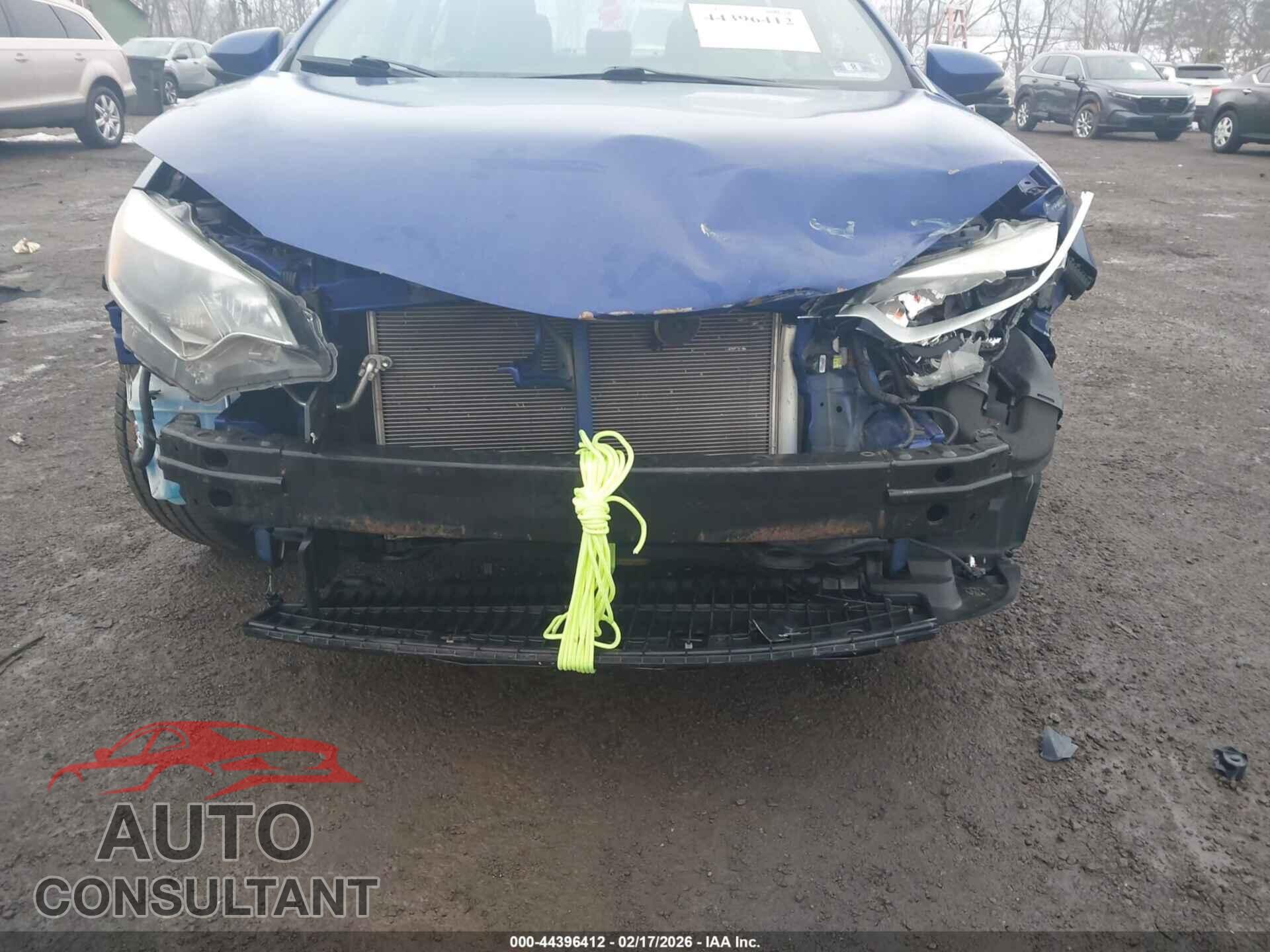 TOYOTA COROLLA 2015 - 2T1BURHE7FC445819