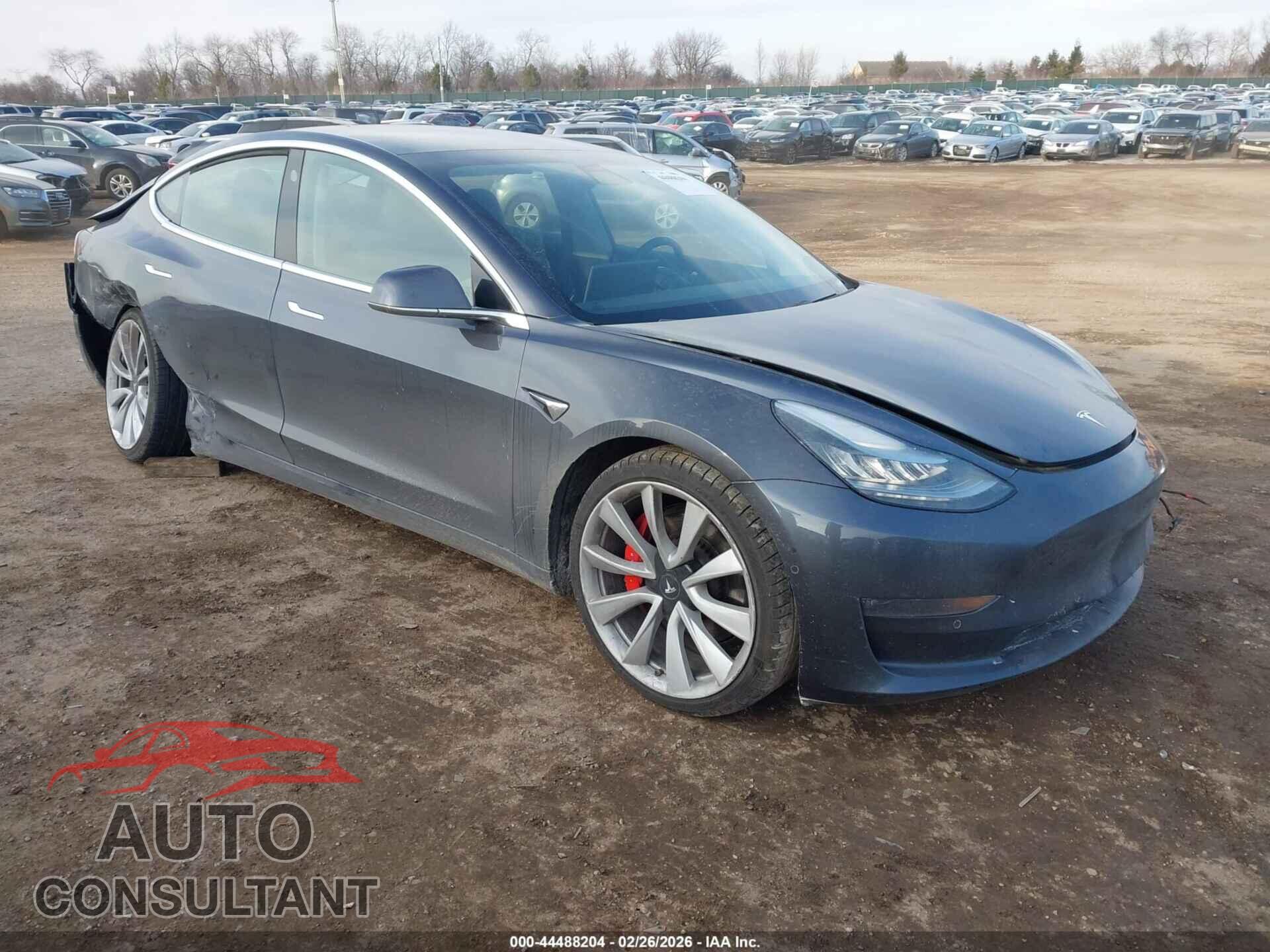 TESLA MODEL 3 2018 - 5YJ3E1EB9JF073126
