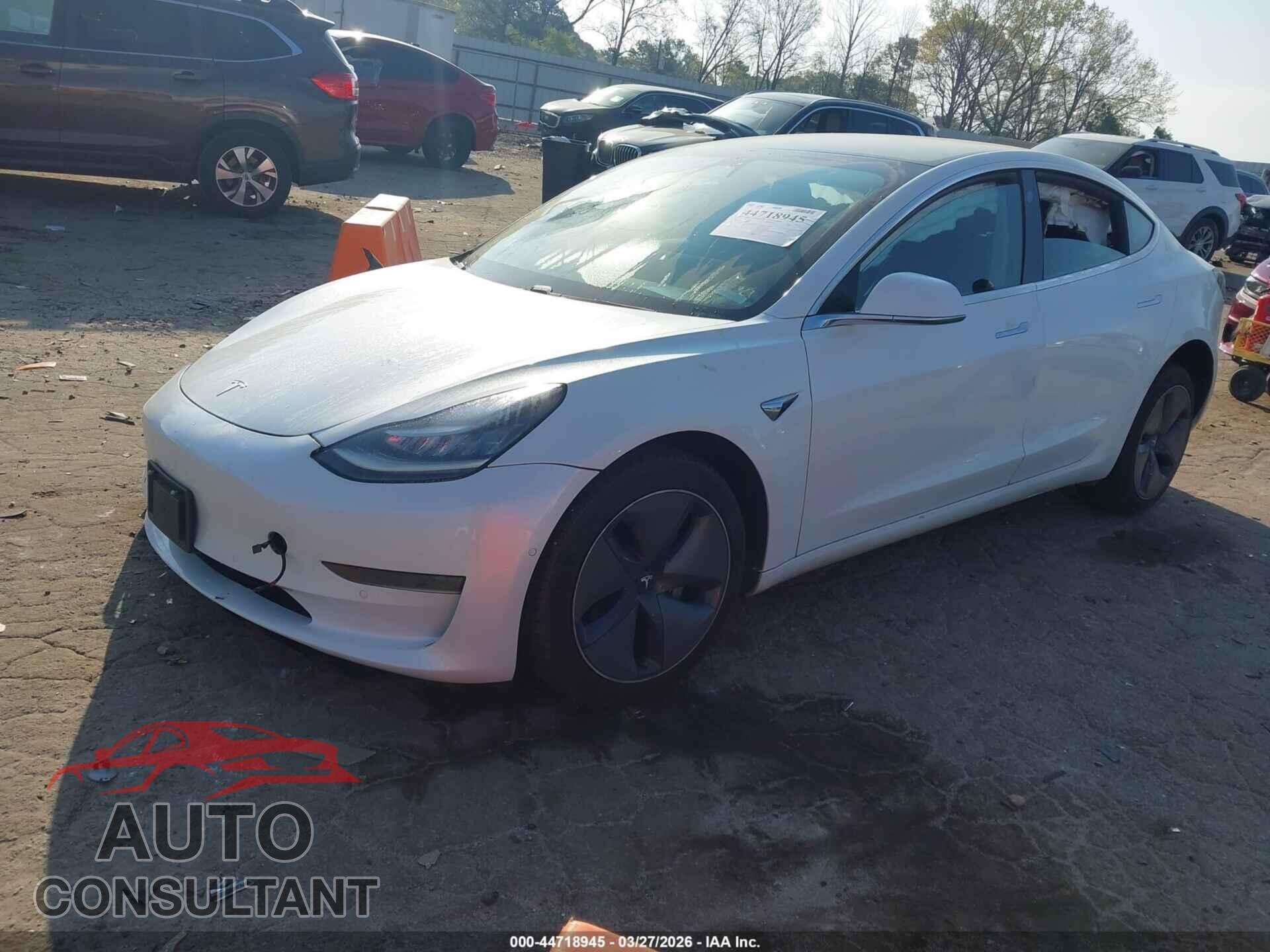 TESLA MODEL 3 2020 - 5YJ3E1EA2LF590472