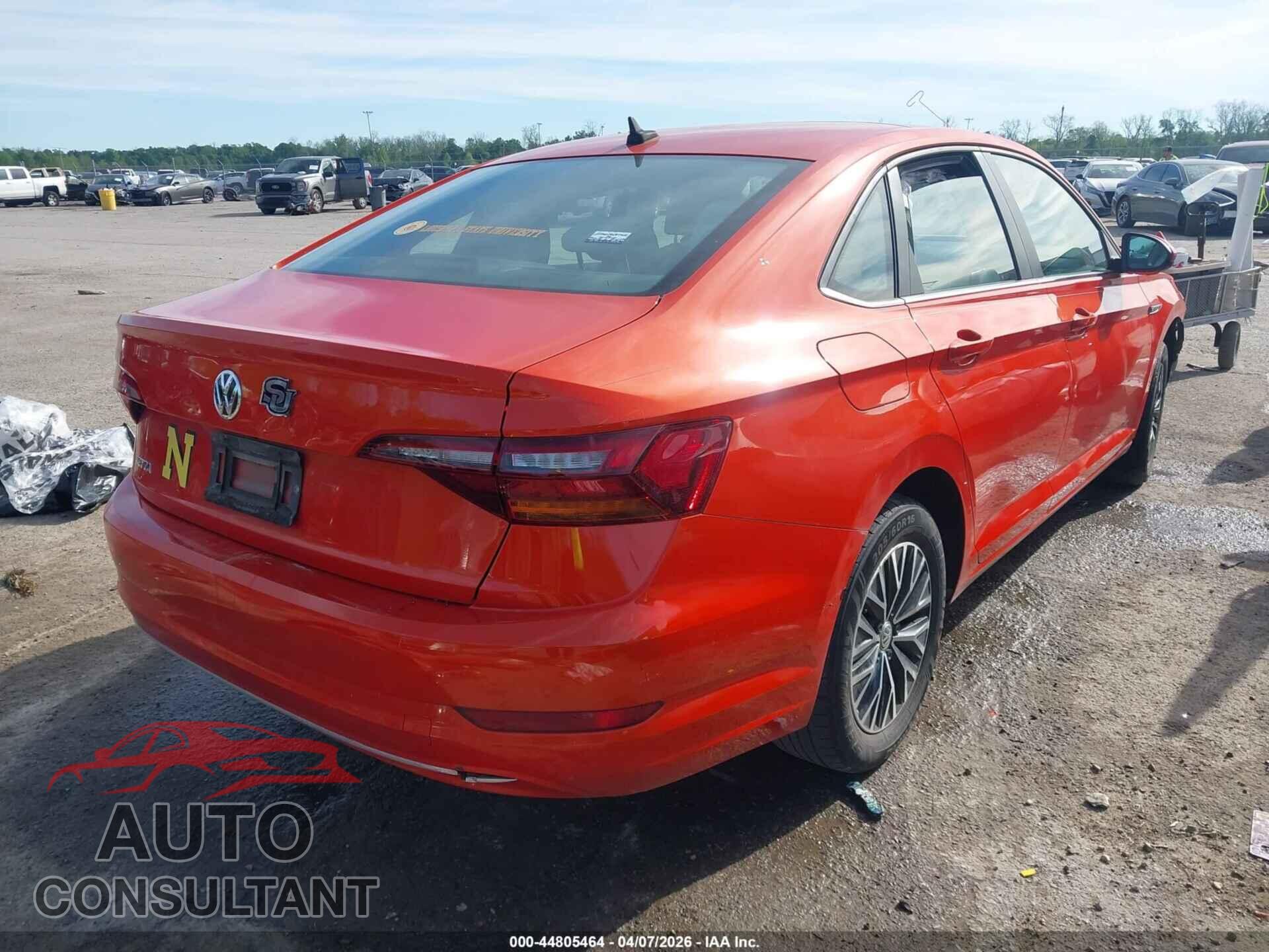 VOLKSWAGEN JETTA 2019 - 3VWEB7BU6KM232513