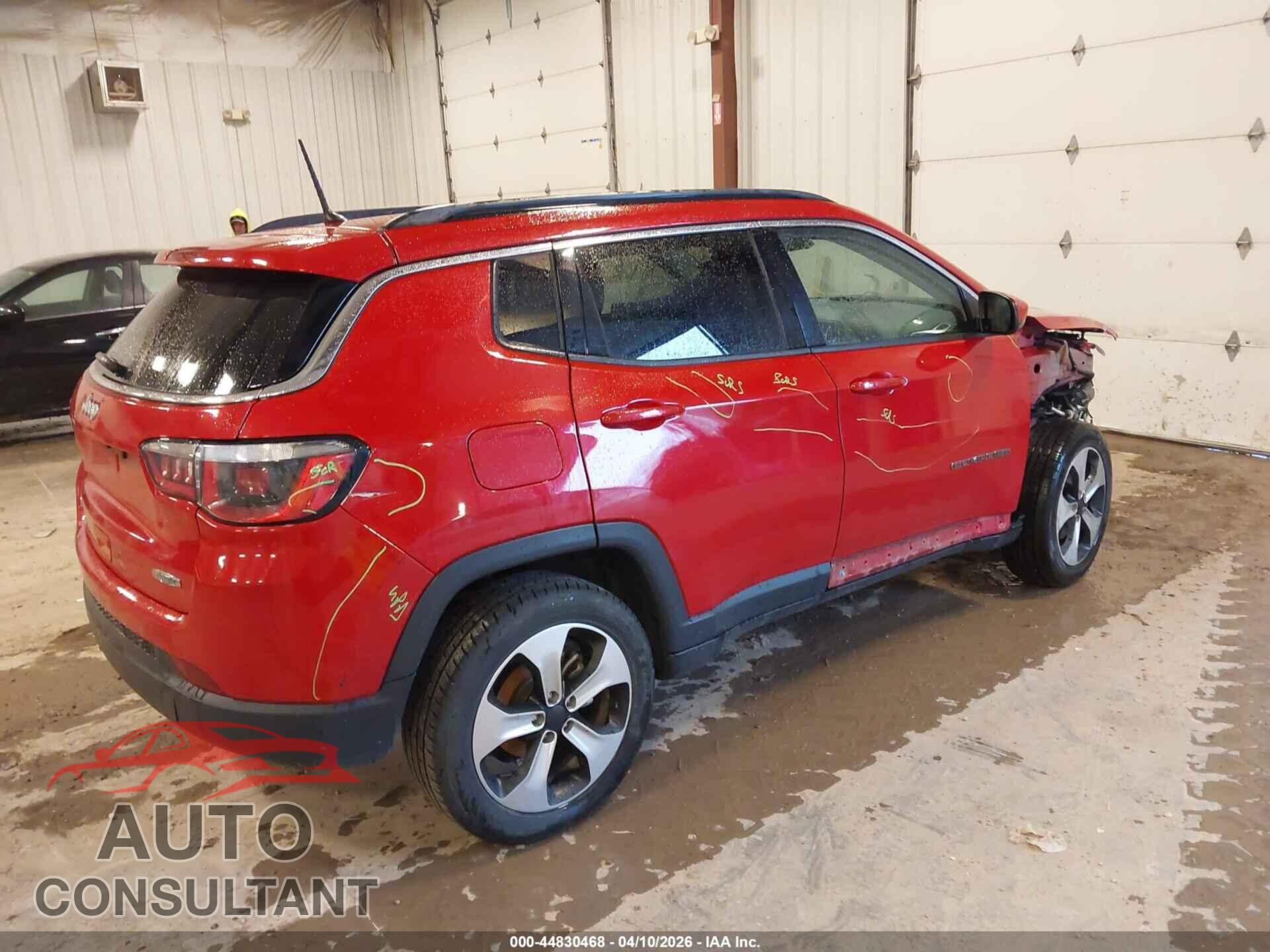 JEEP COMPASS 2018 - 3C4NJDBB4JT185750