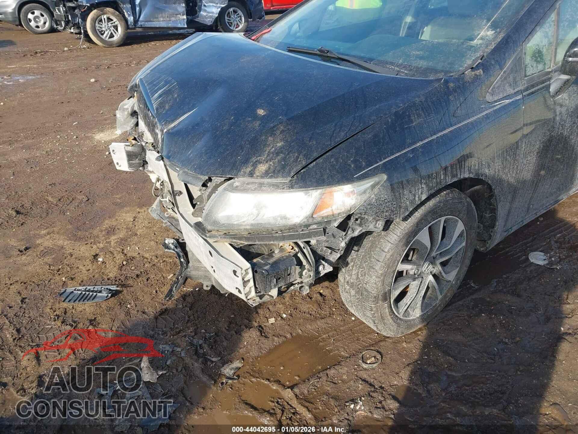 HONDA CIVIC 2014 - 19XFB2F86EE028641