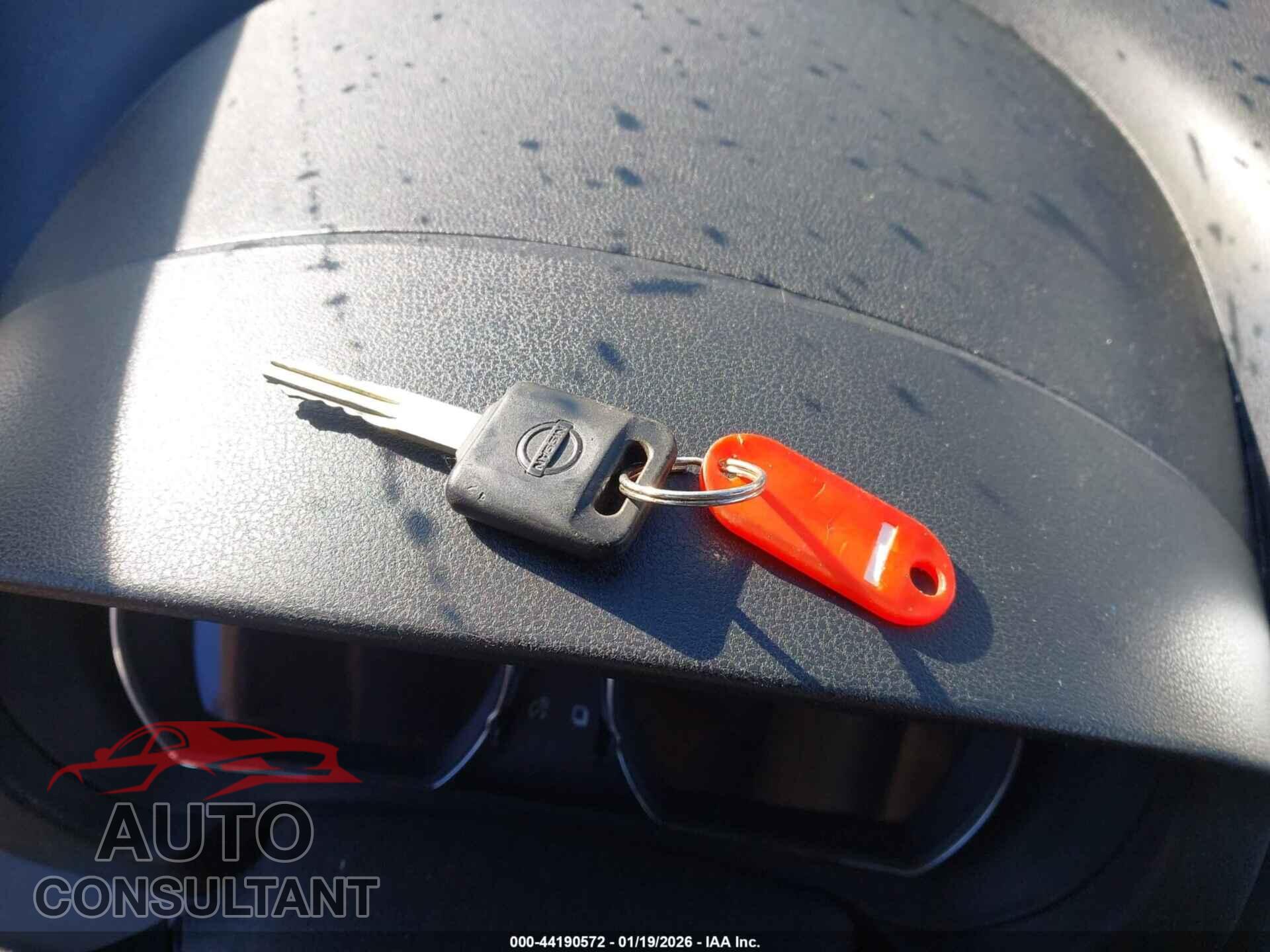 NISSAN VERSA NOTE 2015 - 3N1CE2CPXFL443418
