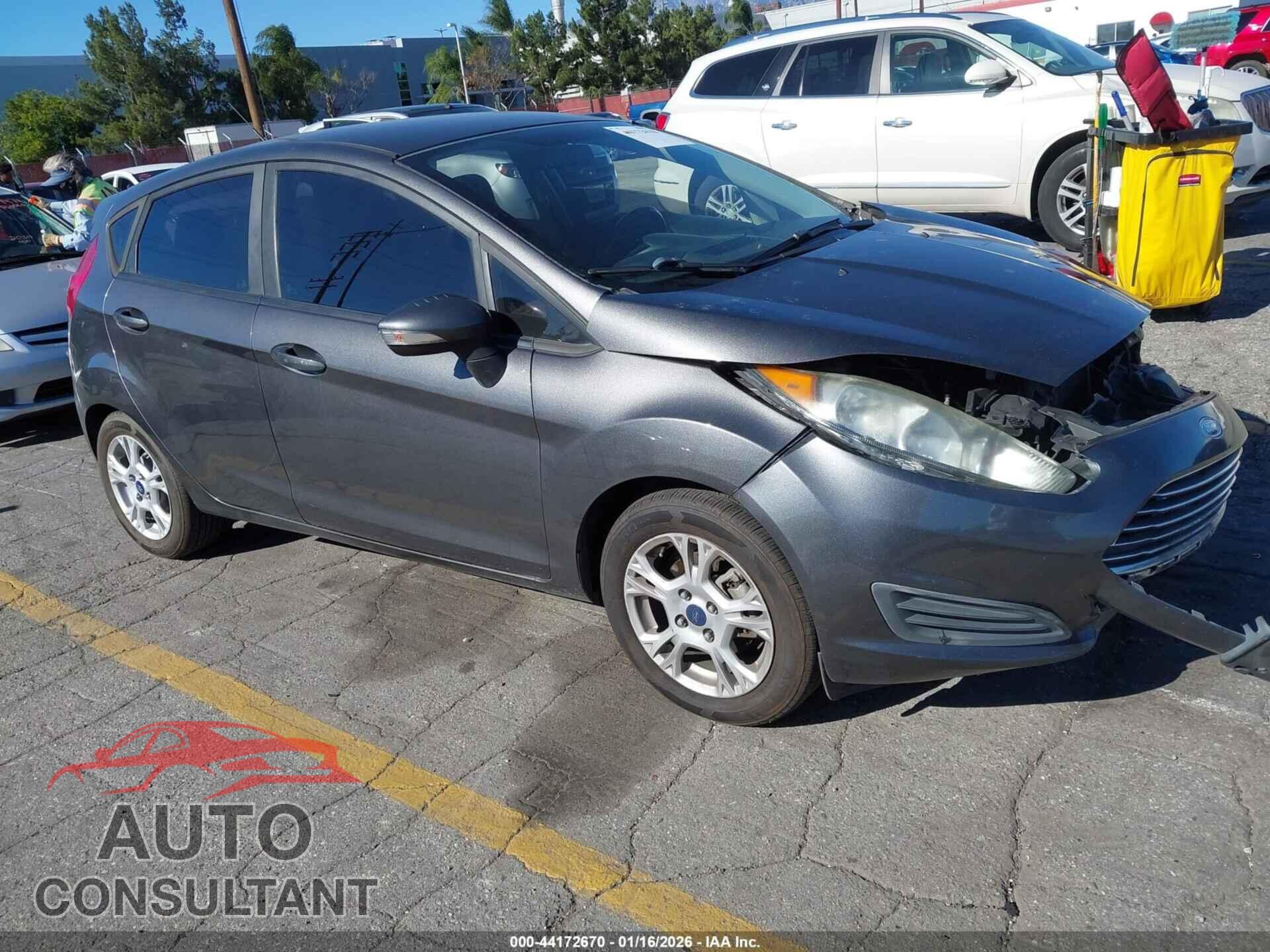 FORD FIESTA 2015 - 3FADP4EJ3FM172282