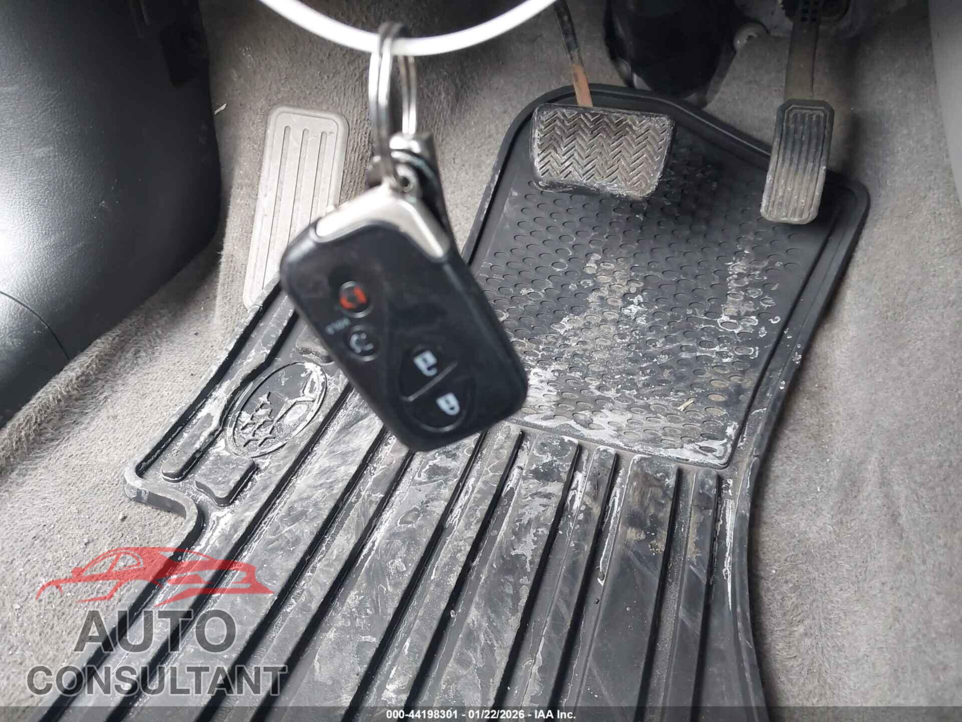 TOYOTA RAV4 2010 - JTMDF4DV9A5018160