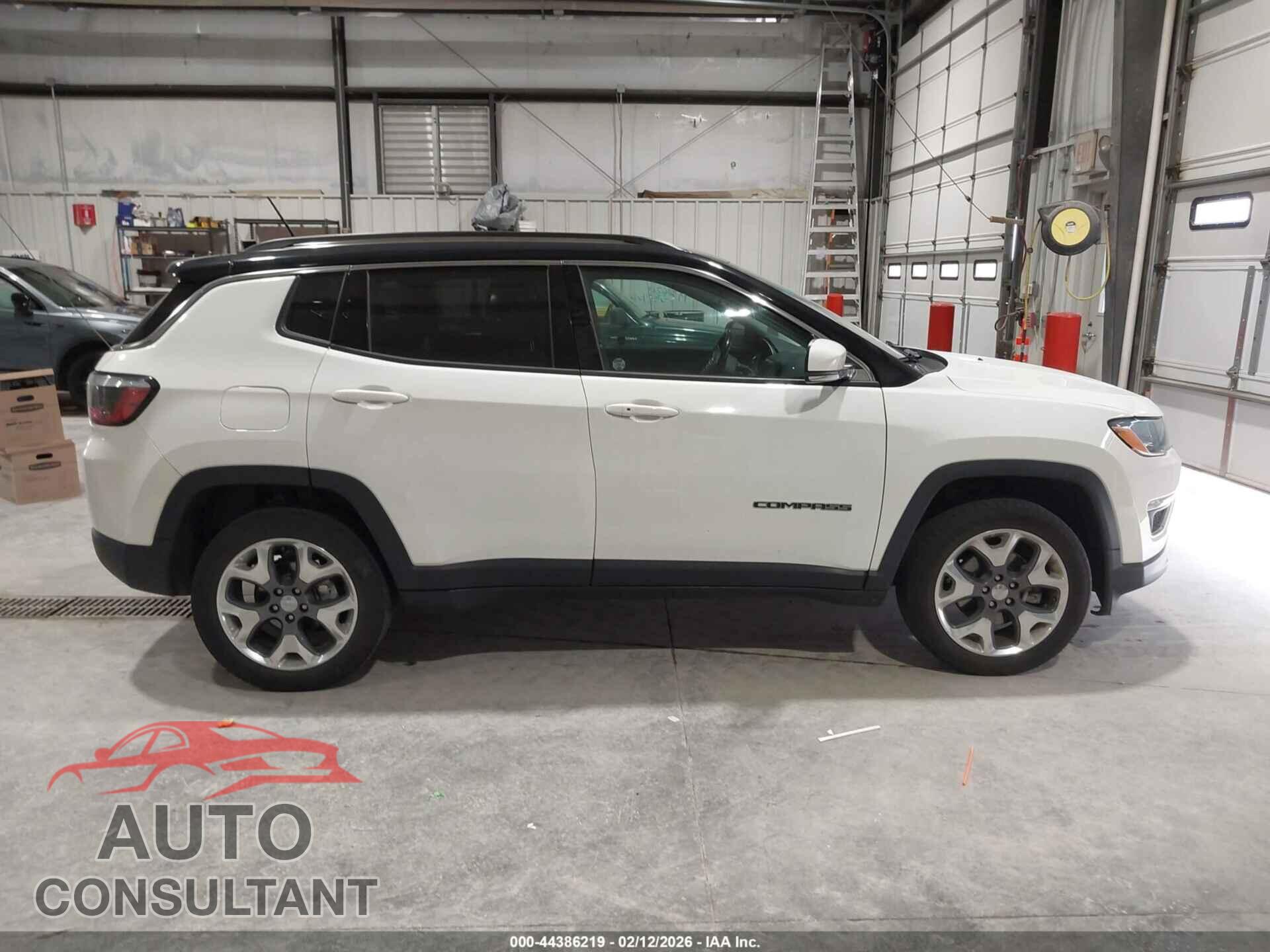 JEEP COMPASS 2020 - 3C4NJDCB6LT250437