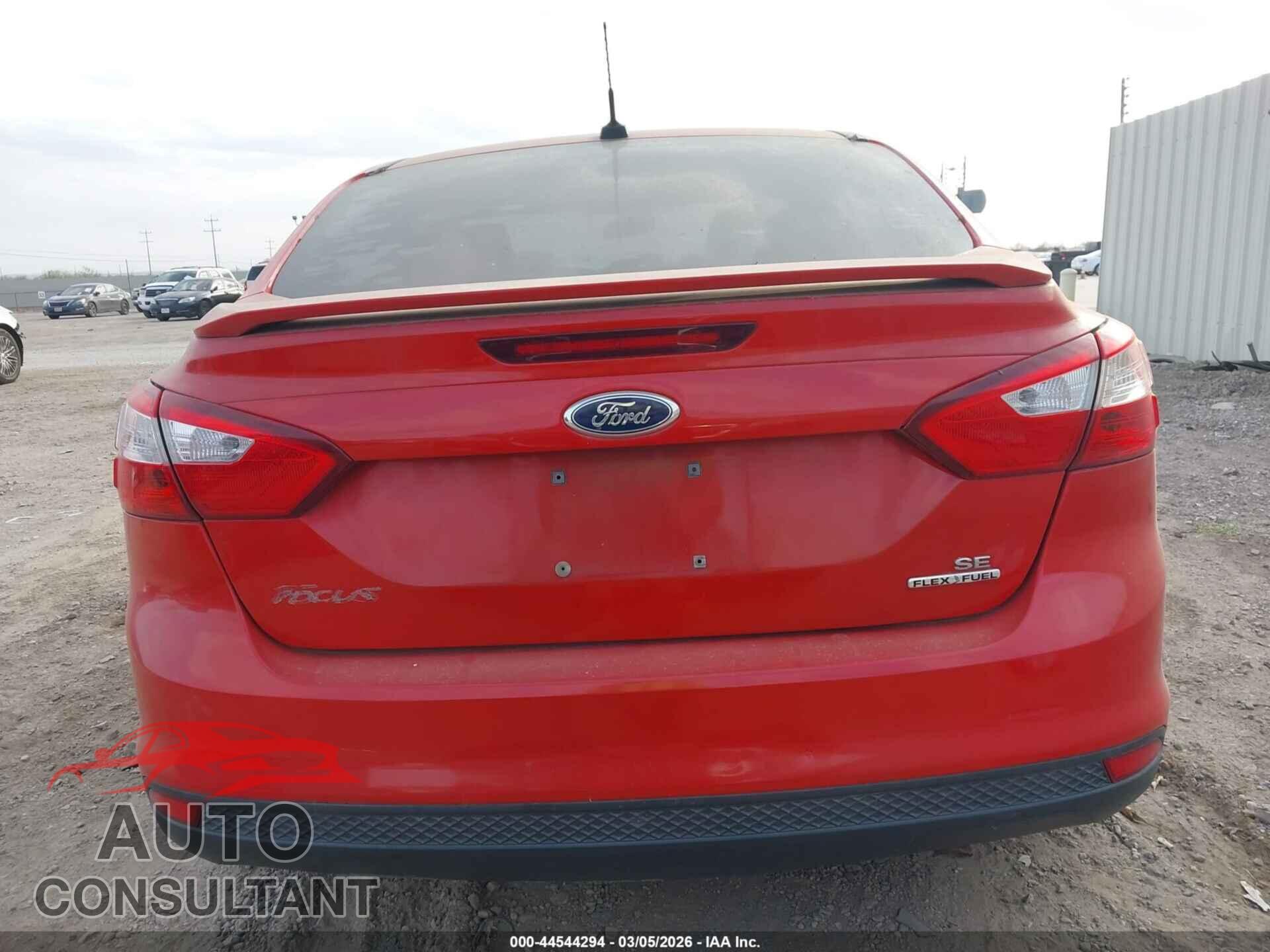 FORD FOCUS 2016 - 1FADP3F25GL301322