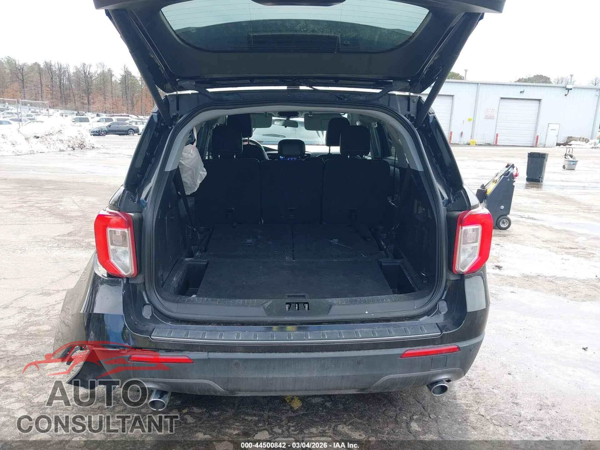 FORD EXPLORER 2022 - 1FMSK8DH0NGB14558