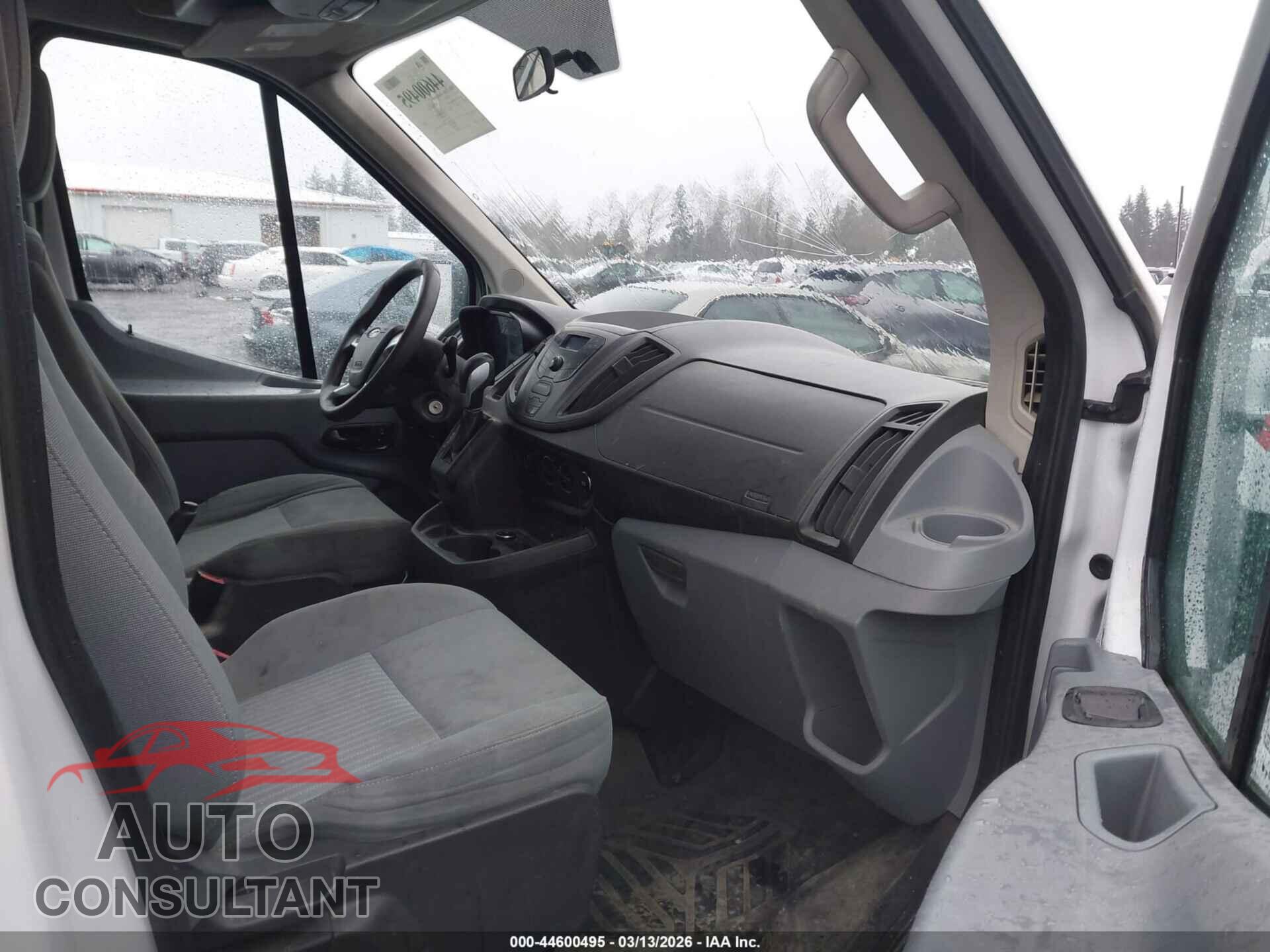 FORD TRANSIT-150 2015 - 1FTNE2CM8FKA65595