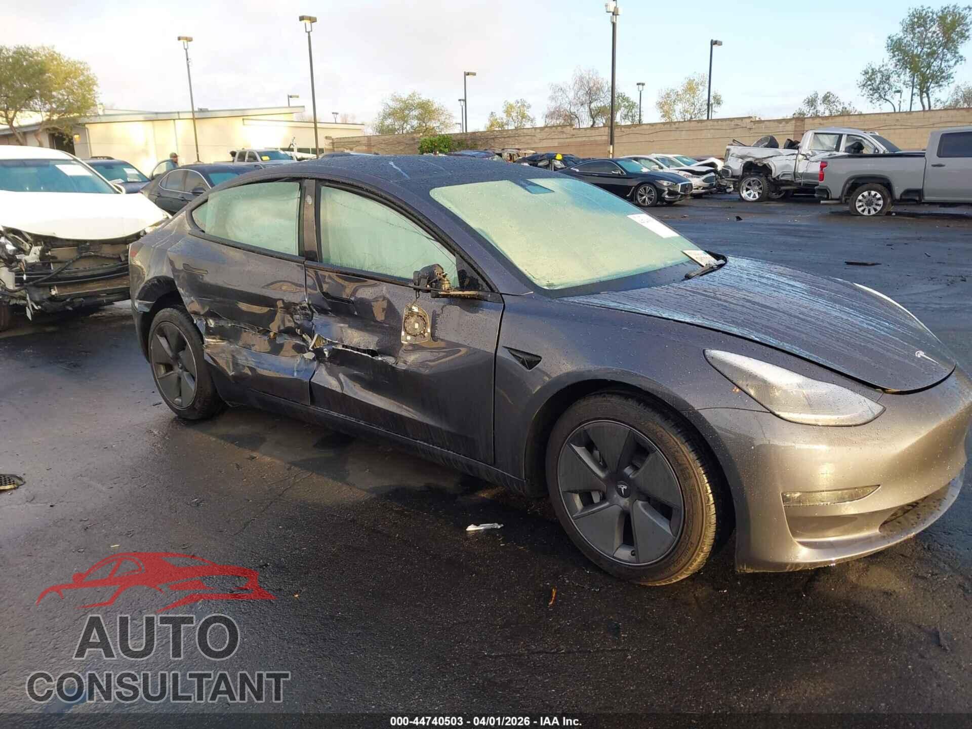 TESLA MODEL 3 2023 - 5YJ3E1EA7PF493967