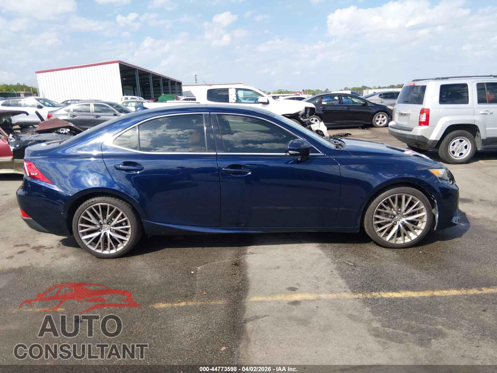 LEXUS IS 250 2015 - JTHBF1D21F5057469