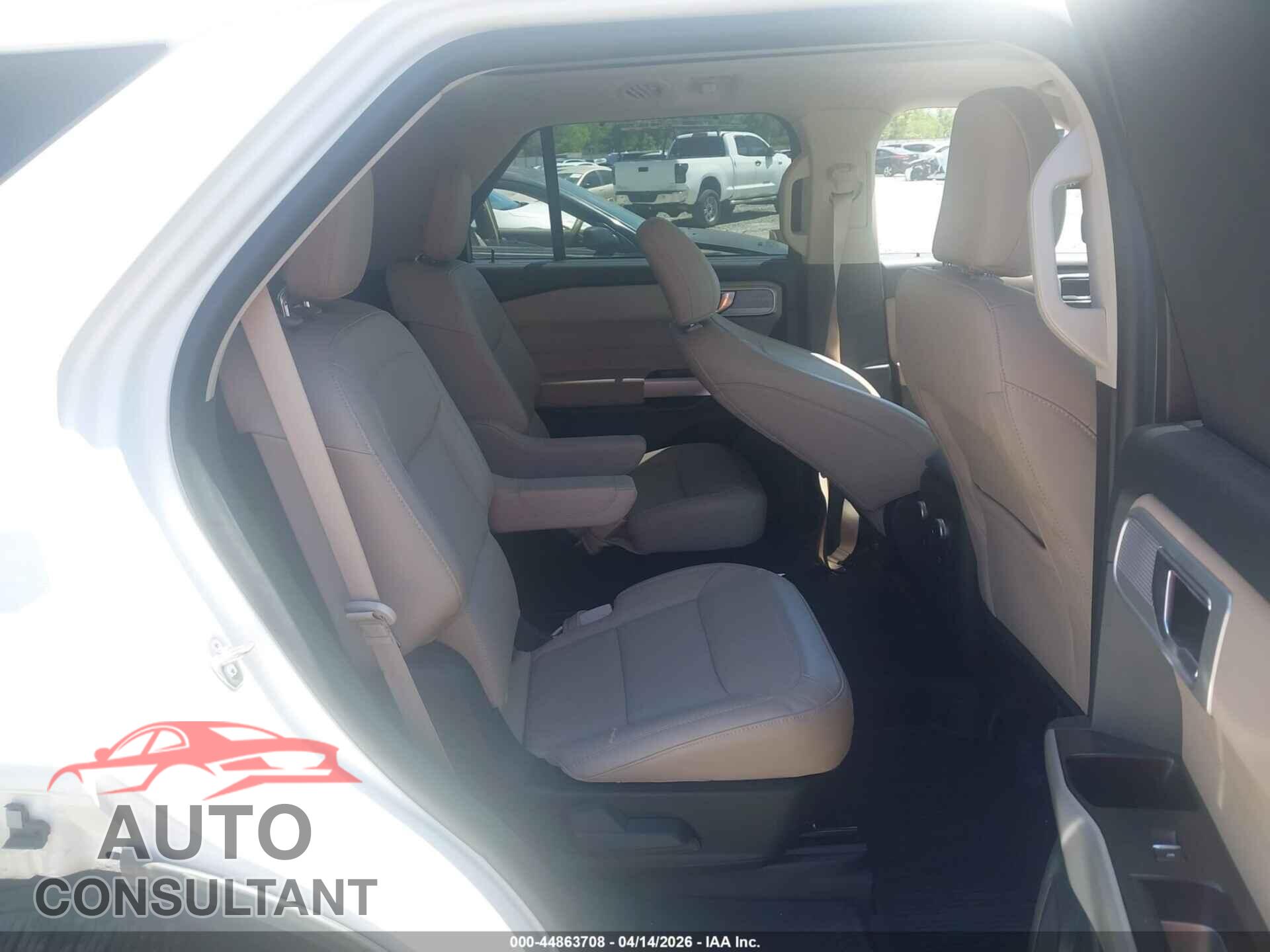 FORD EXPLORER 2023 - 1FMSK7FH8PGA41319
