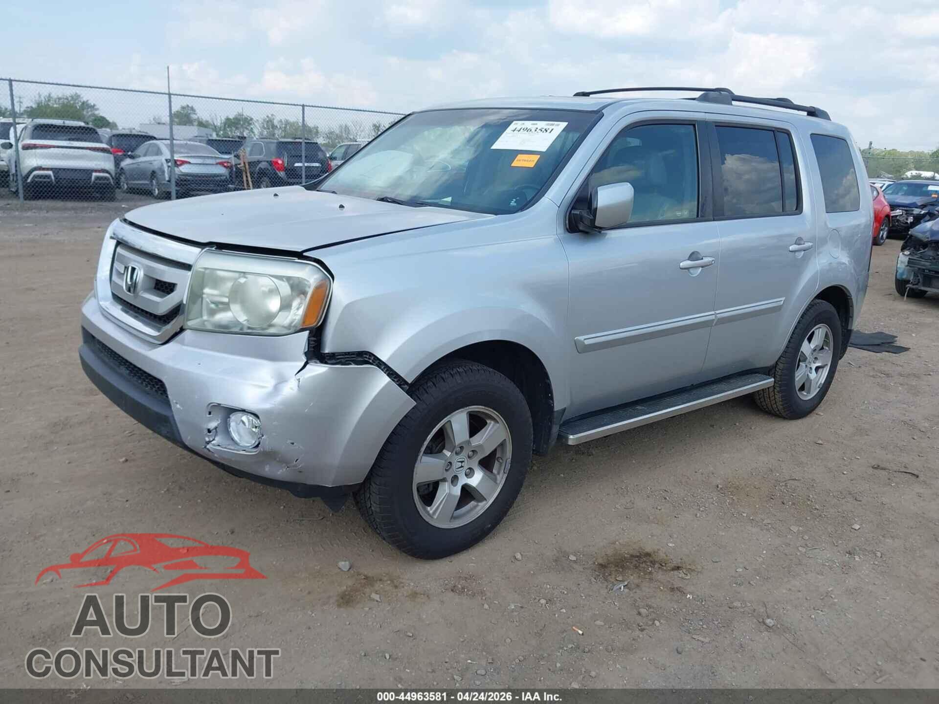 HONDA PILOT 2011 - 5FNYF4H71BB049805
