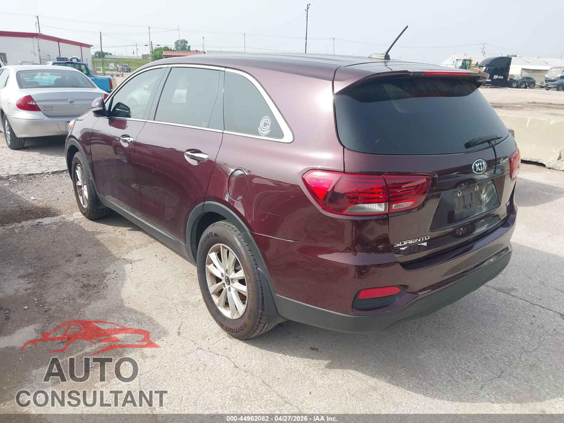 KIA SORENTO 2019 - 5XYPG4A32KG464978