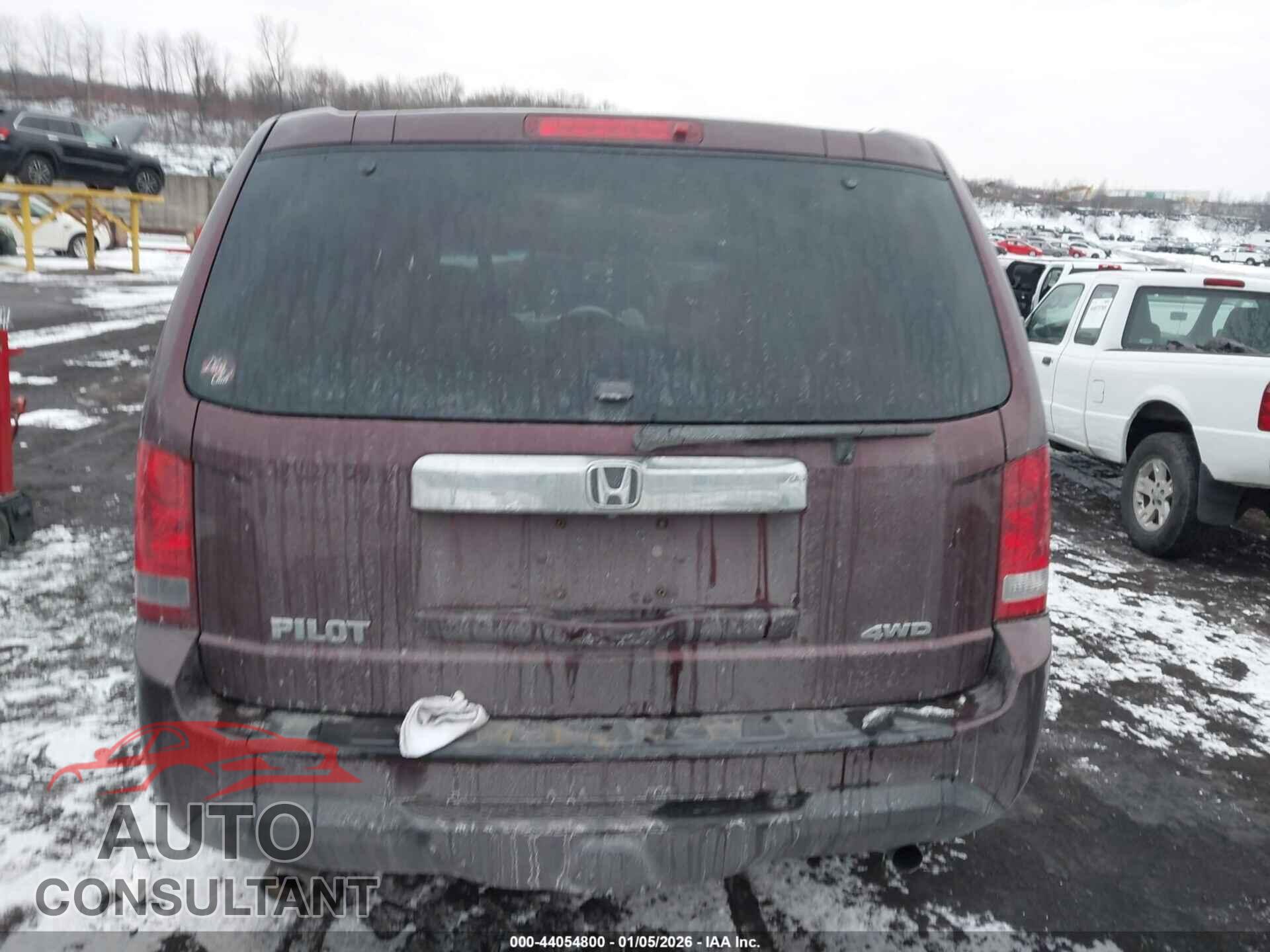 HONDA PILOT 2013 - 5FNYF4H5XDB081444