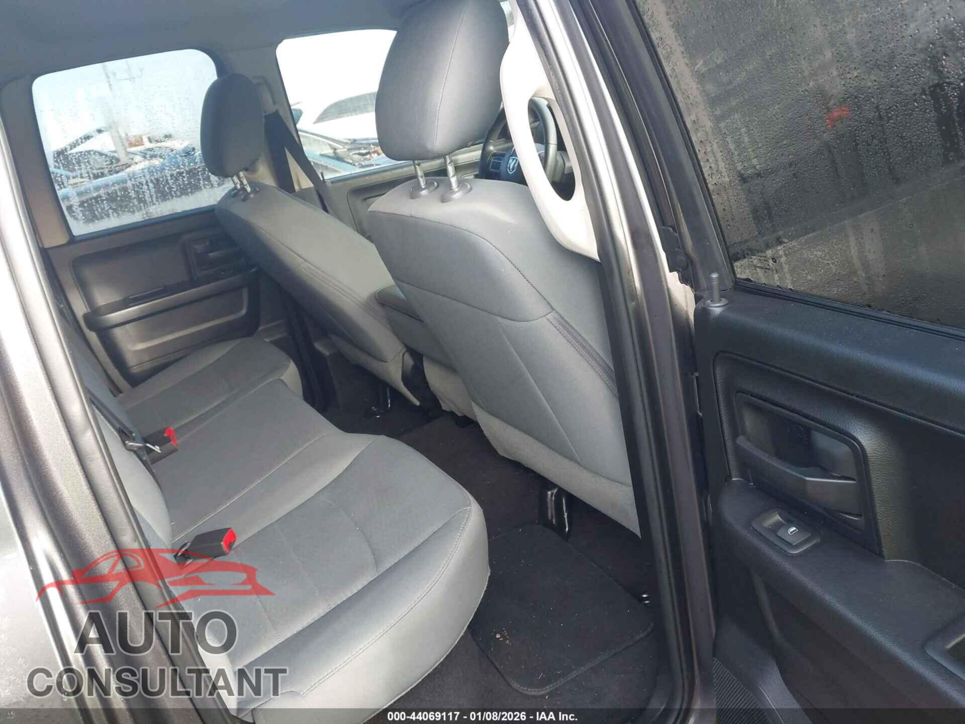 RAM 1500 2017 - 1C6RR7FT5HS581901