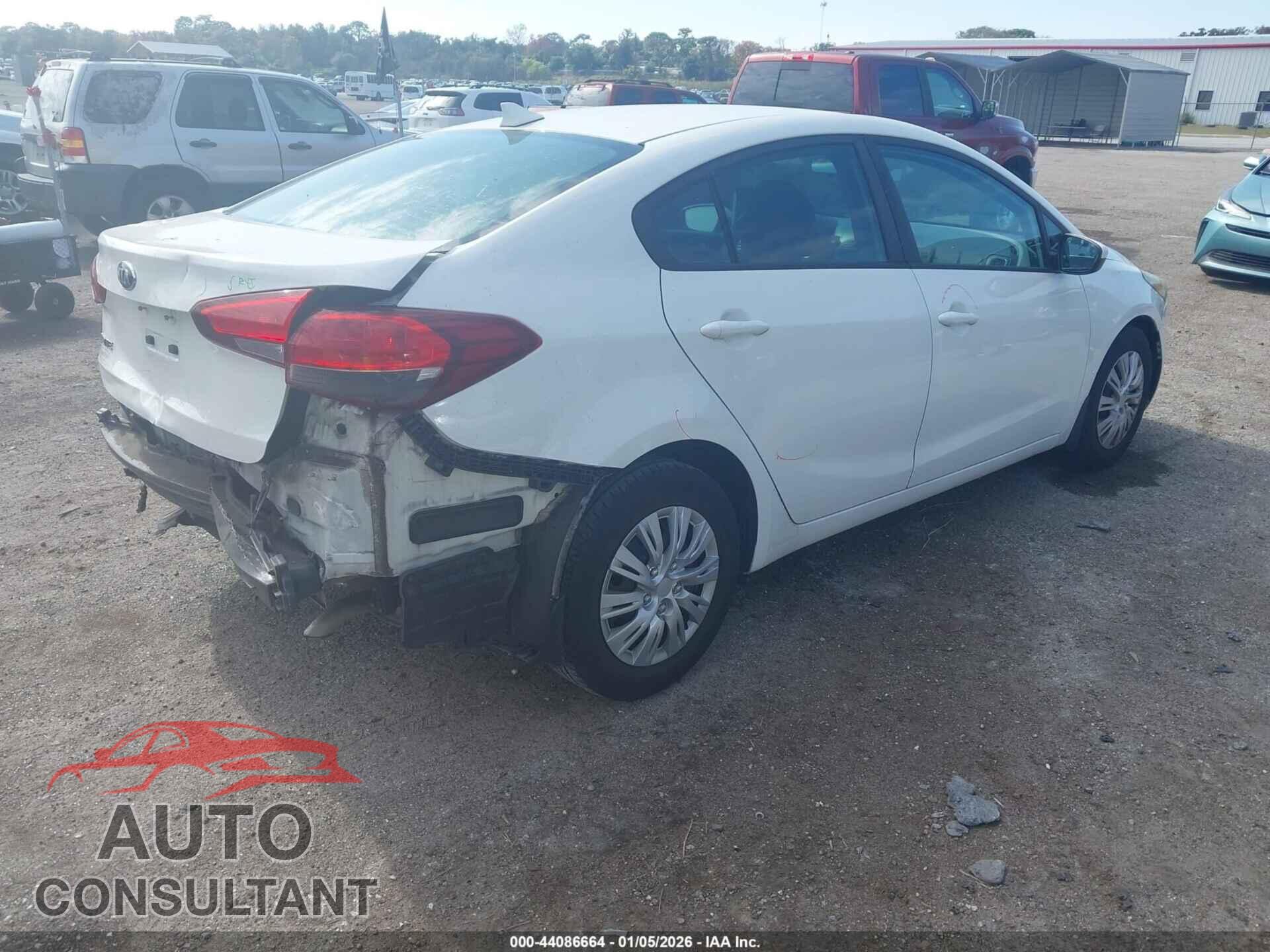 KIA FORTE 2017 - 3KPFK4A76HE087882
