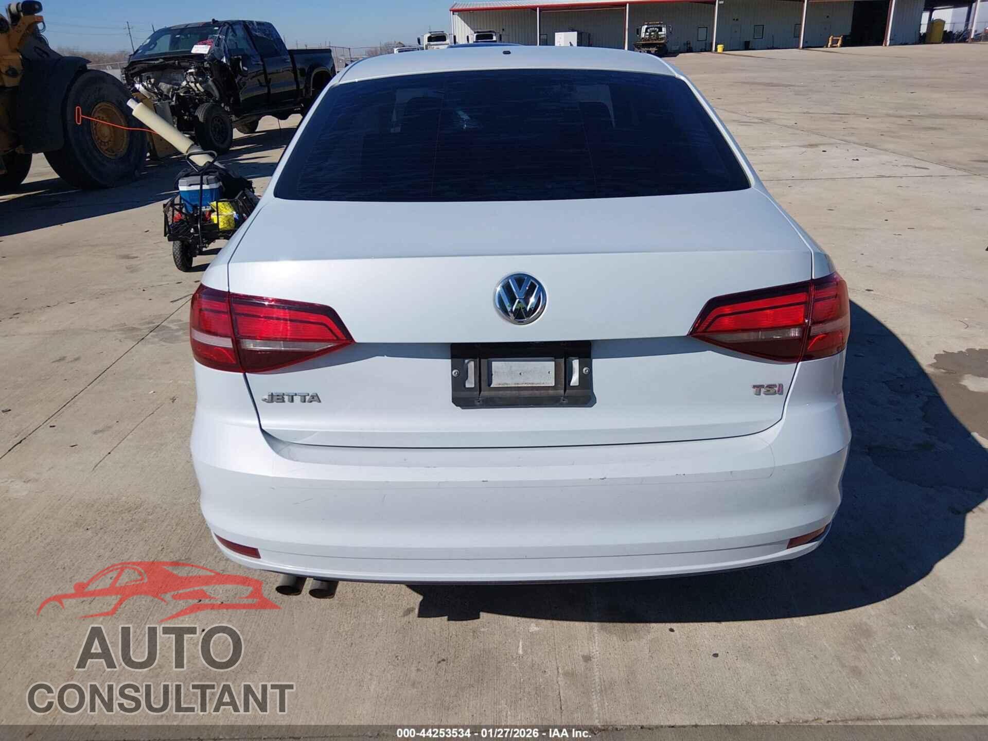 VOLKSWAGEN JETTA 2017 - 3VW2B7AJ2HM349265