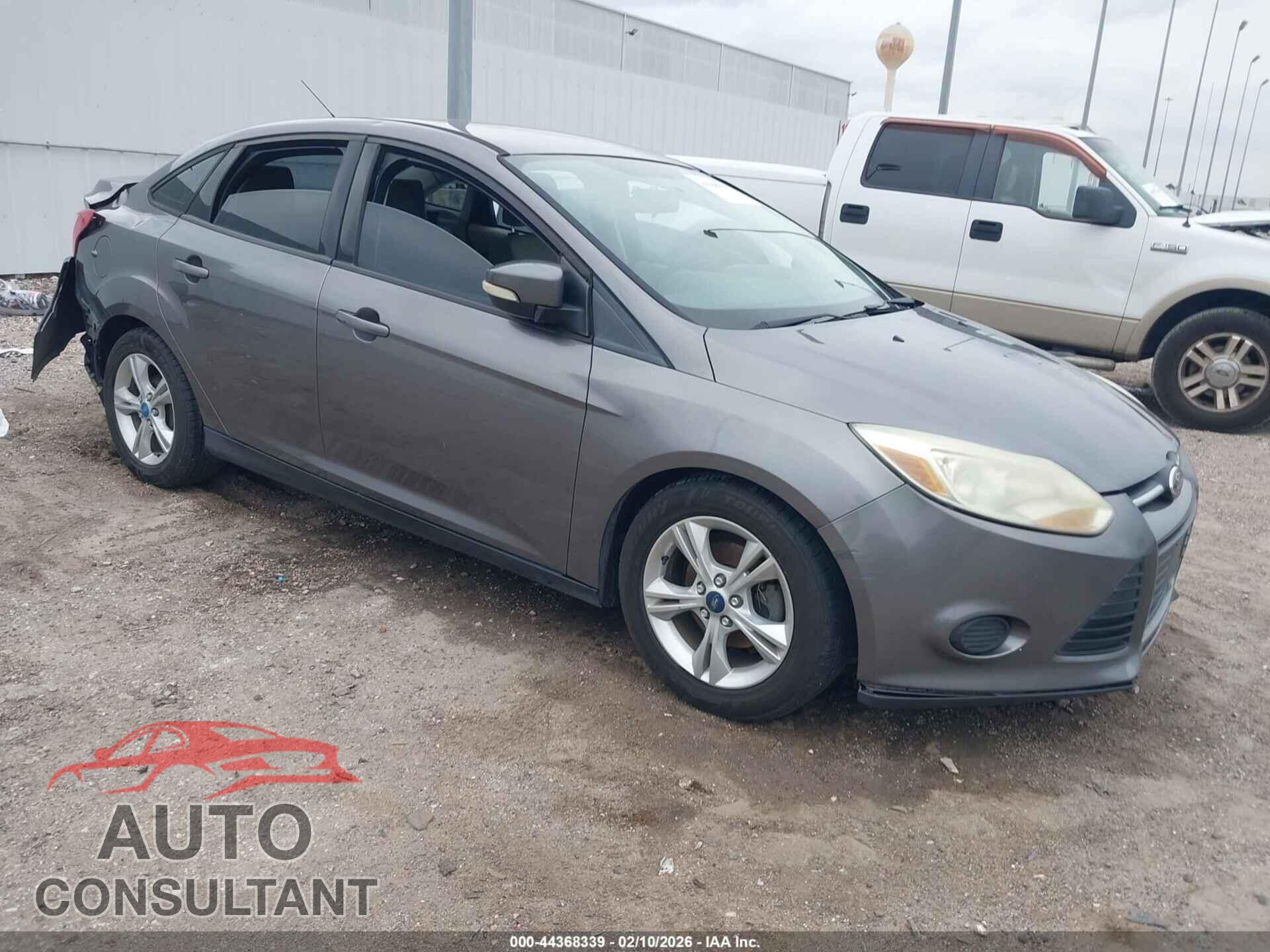 FORD FOCUS 2014 - 1FADP3F23EL117882