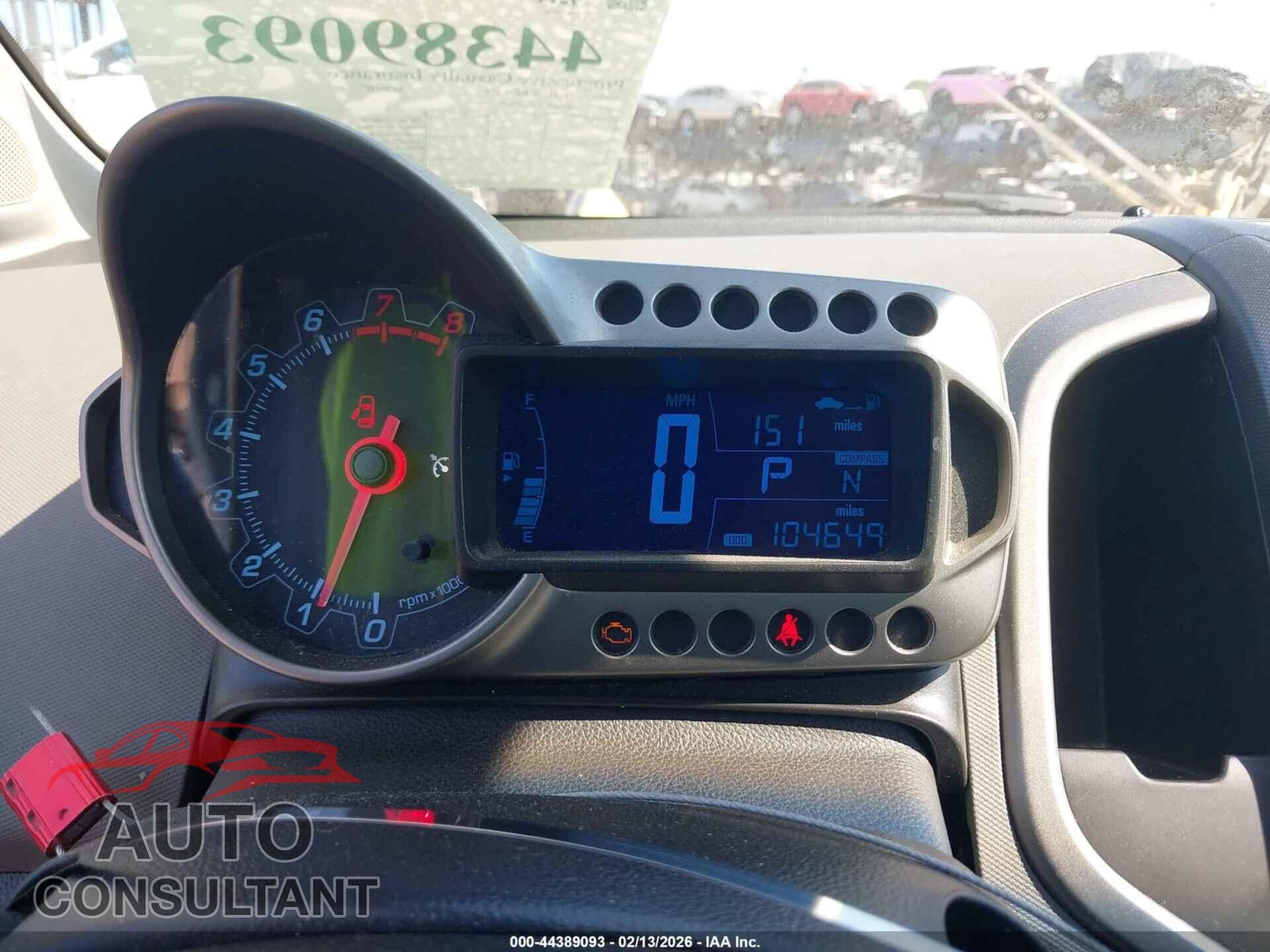 CHEVROLET SONIC 2013 - 1G1JC5SB3D4167659