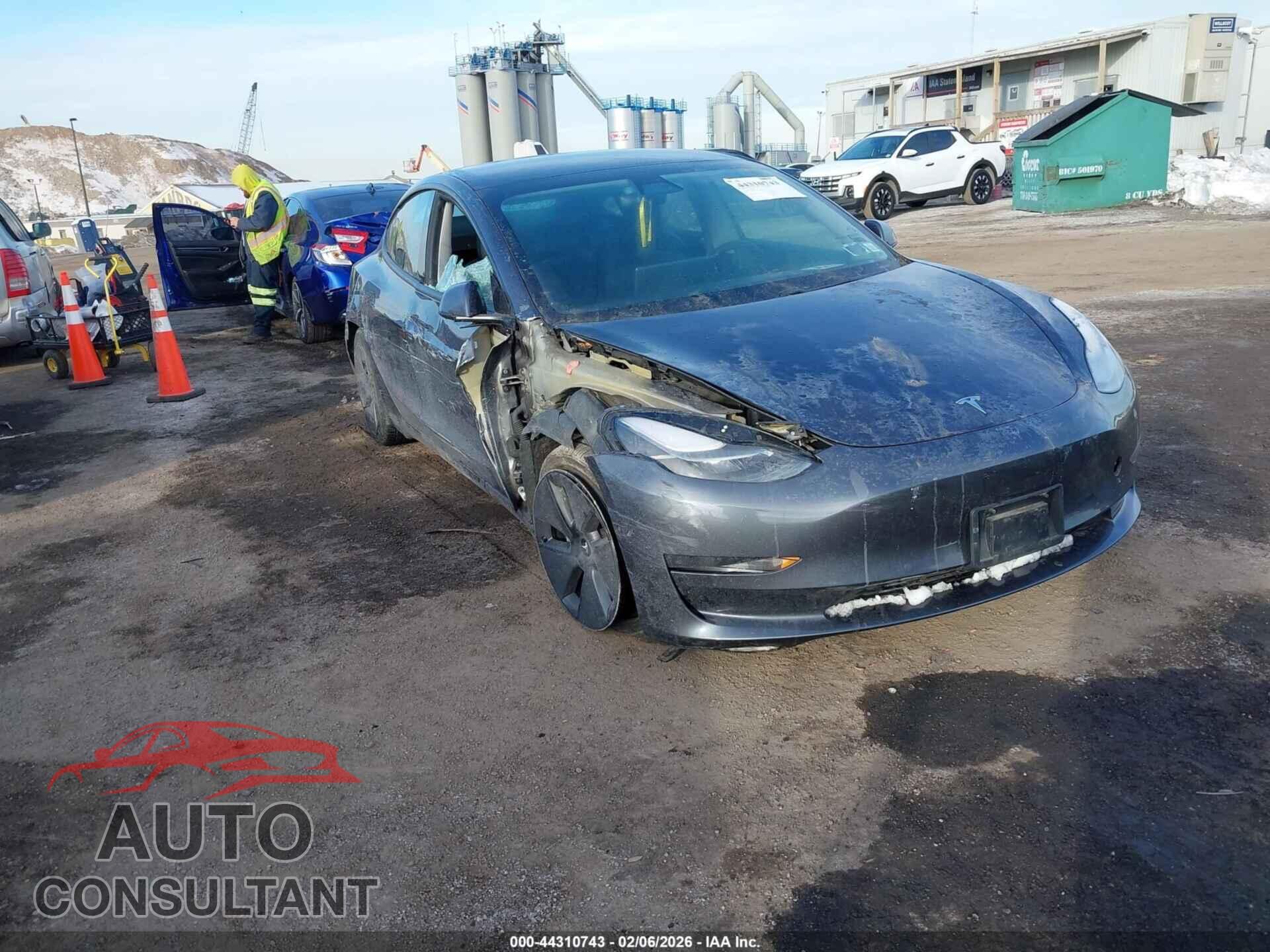 TESLA MODEL 3 2021 - 5YJ3E1EB0MF988354