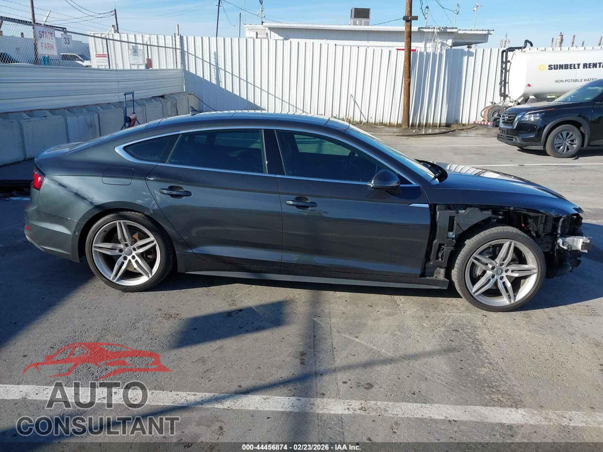 AUDI A5 2019 - WAUFNCF54KA016647